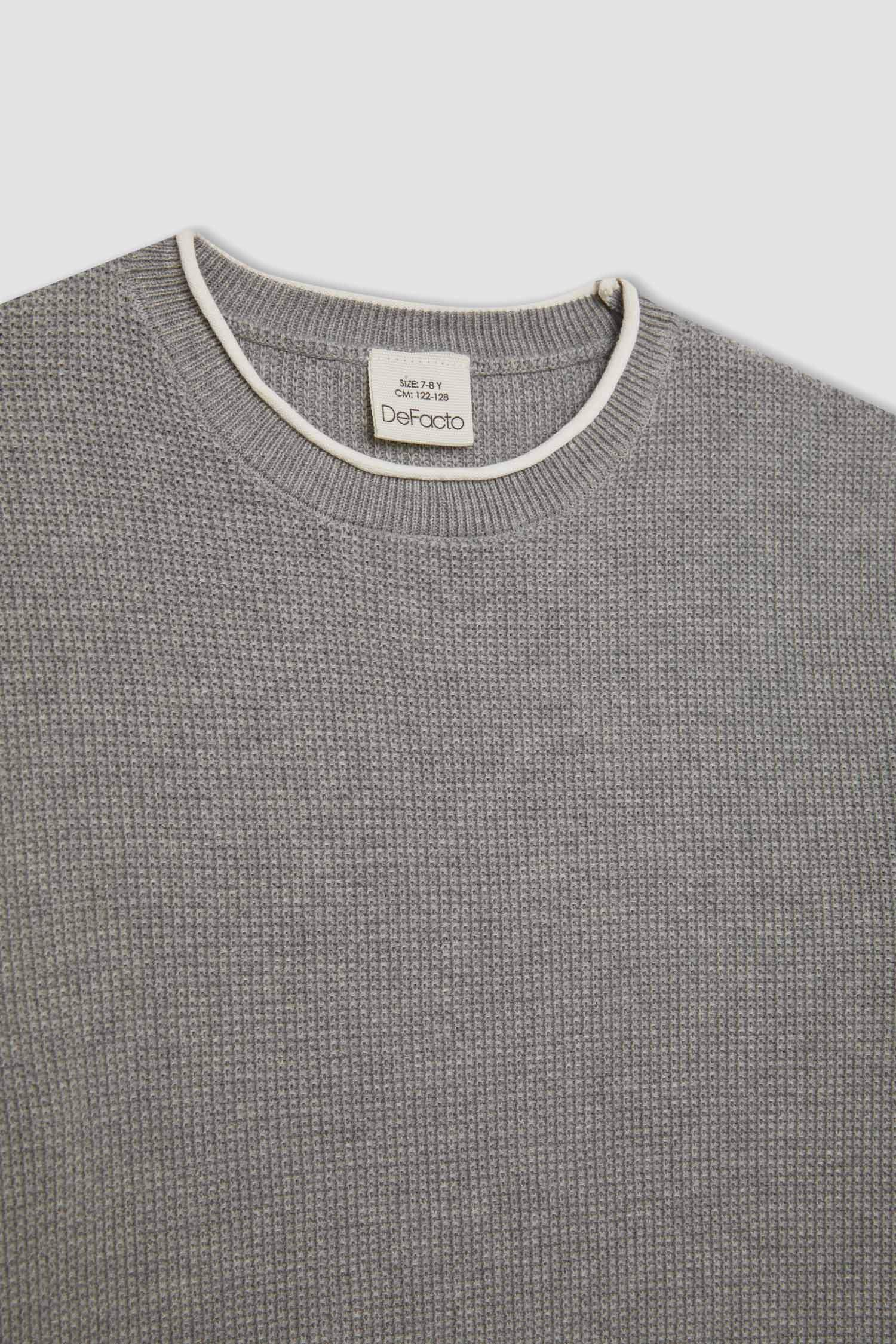 Пуловер стандартного крою з круглим вирізом трикотажний для хлопчиків