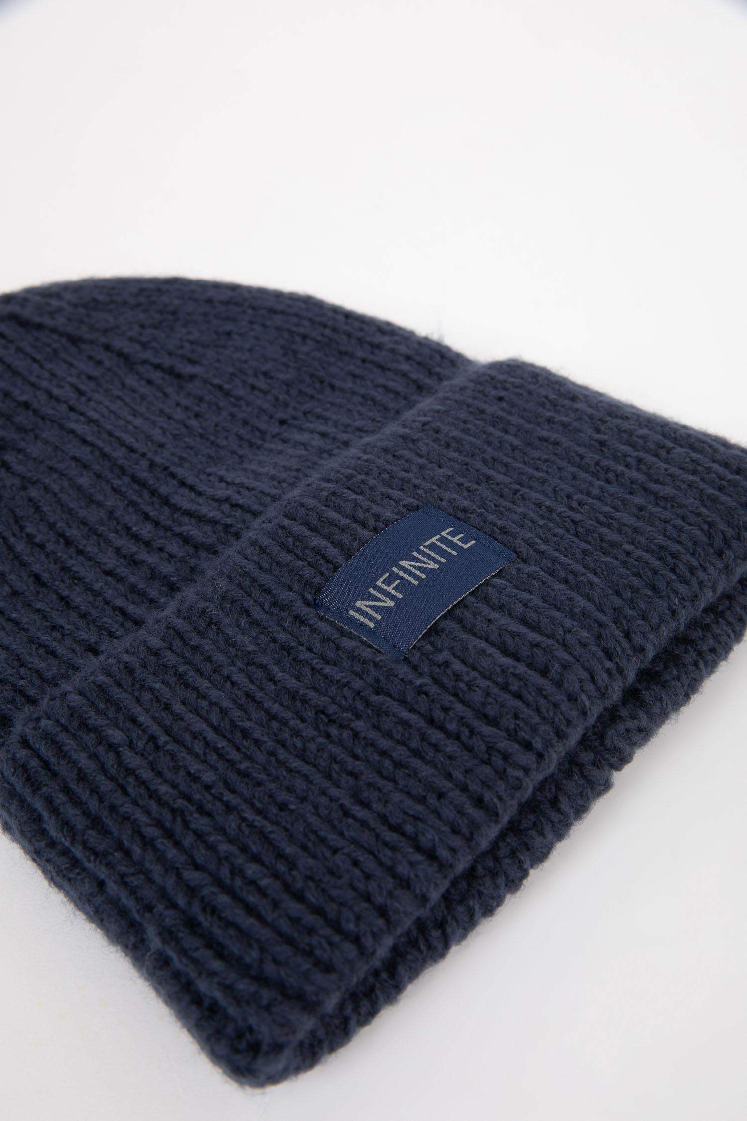 قبعة بيريه رجالي