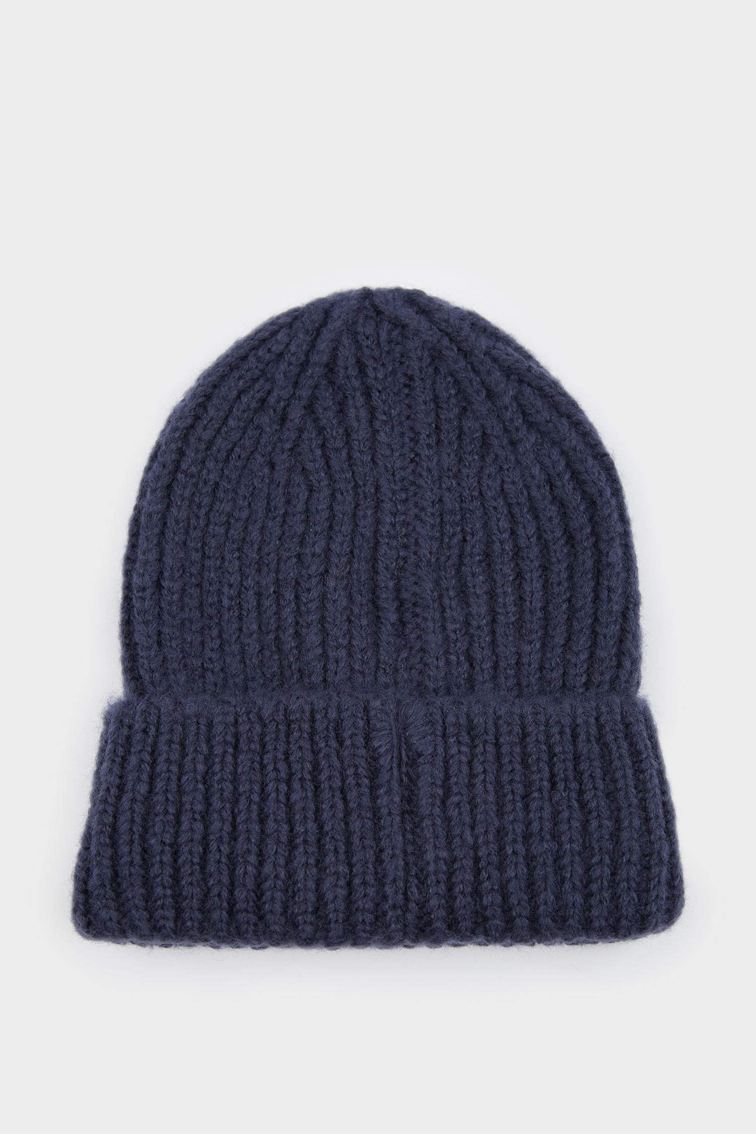 Мужская шапка