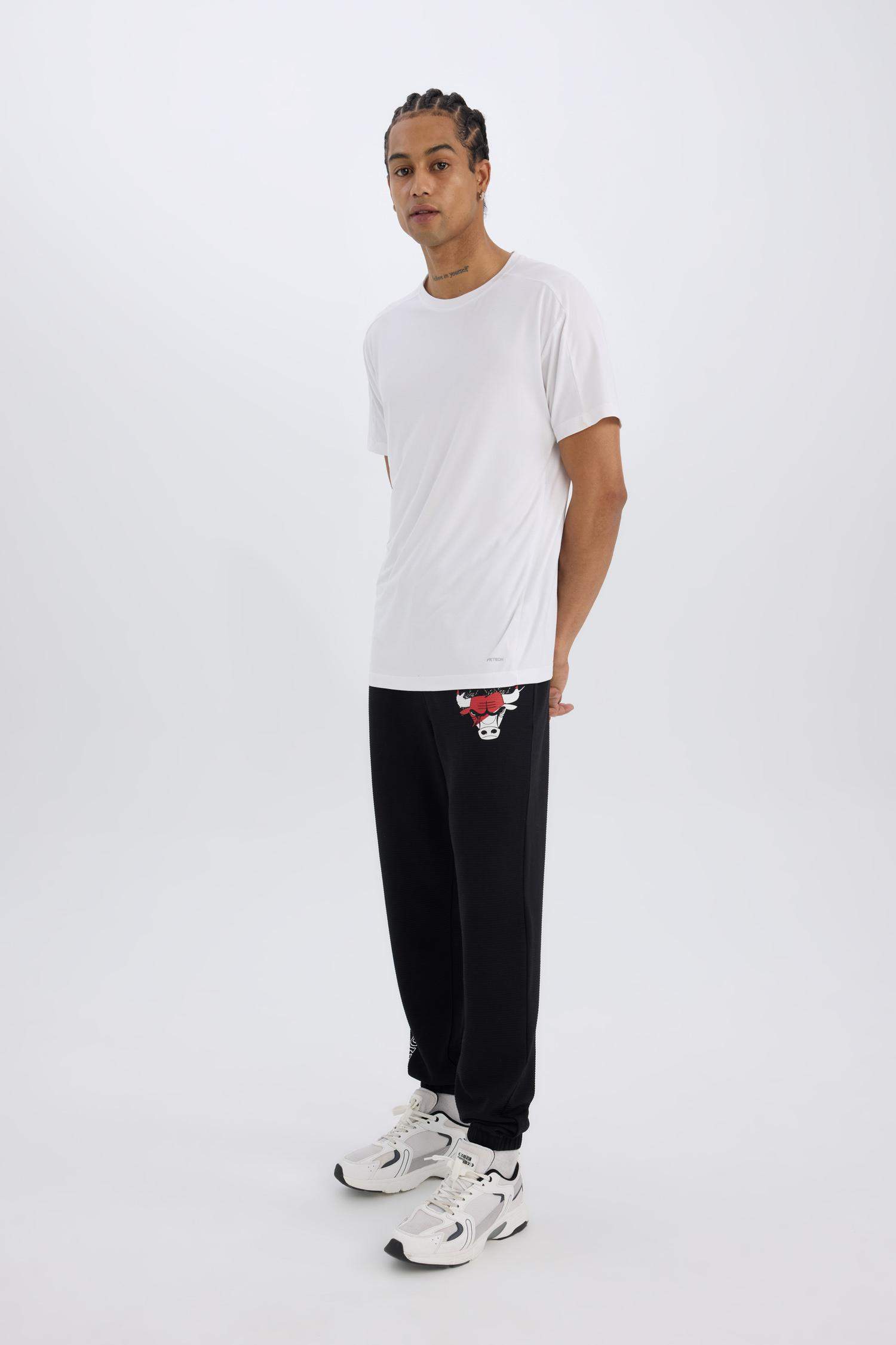 DeFactoFit NBA Chicago Bulls İnce Jogger Eşofman Altı Oversize Geniş Kalıp Cepli Lastikli Paça