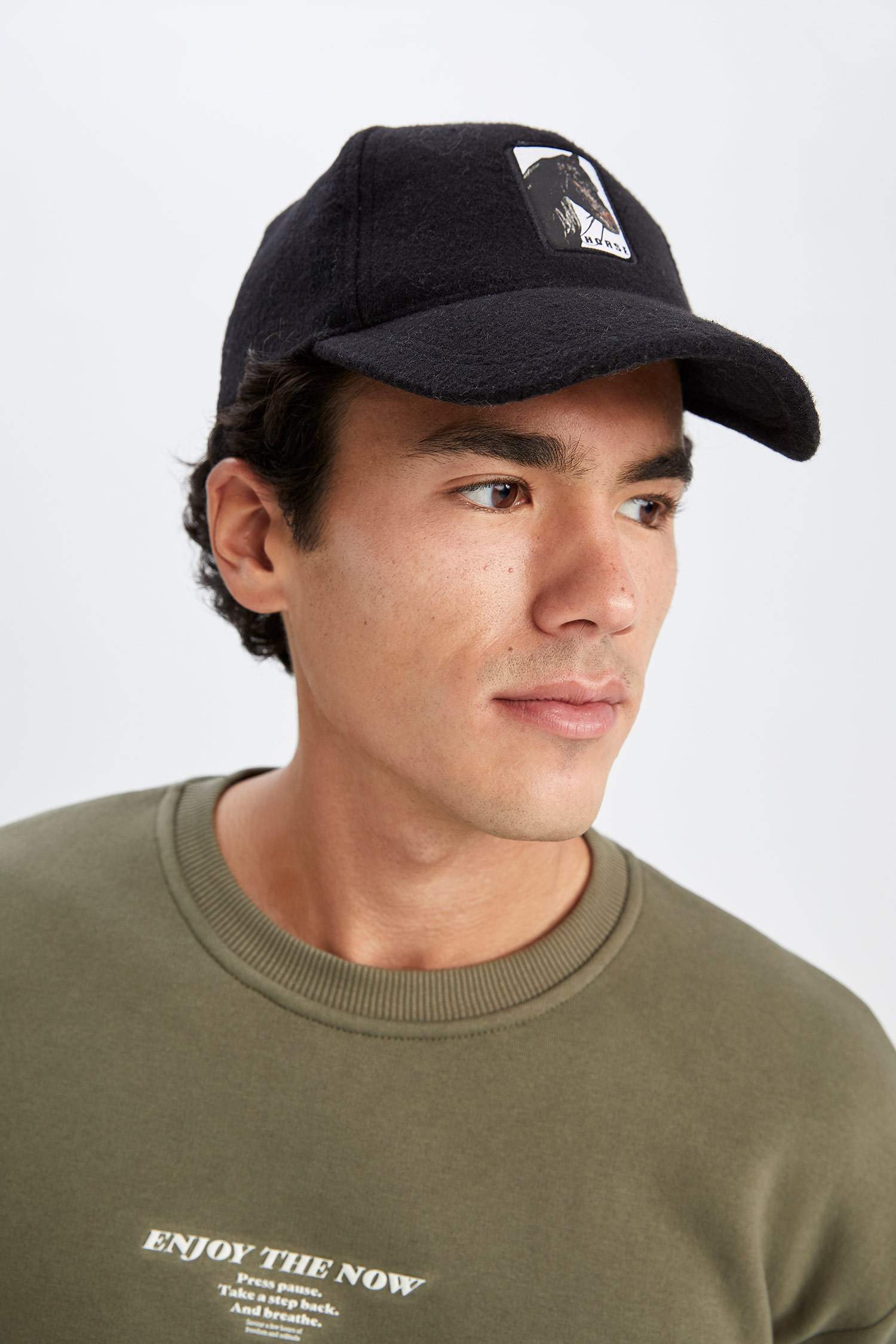 قبعة كاب رجالية