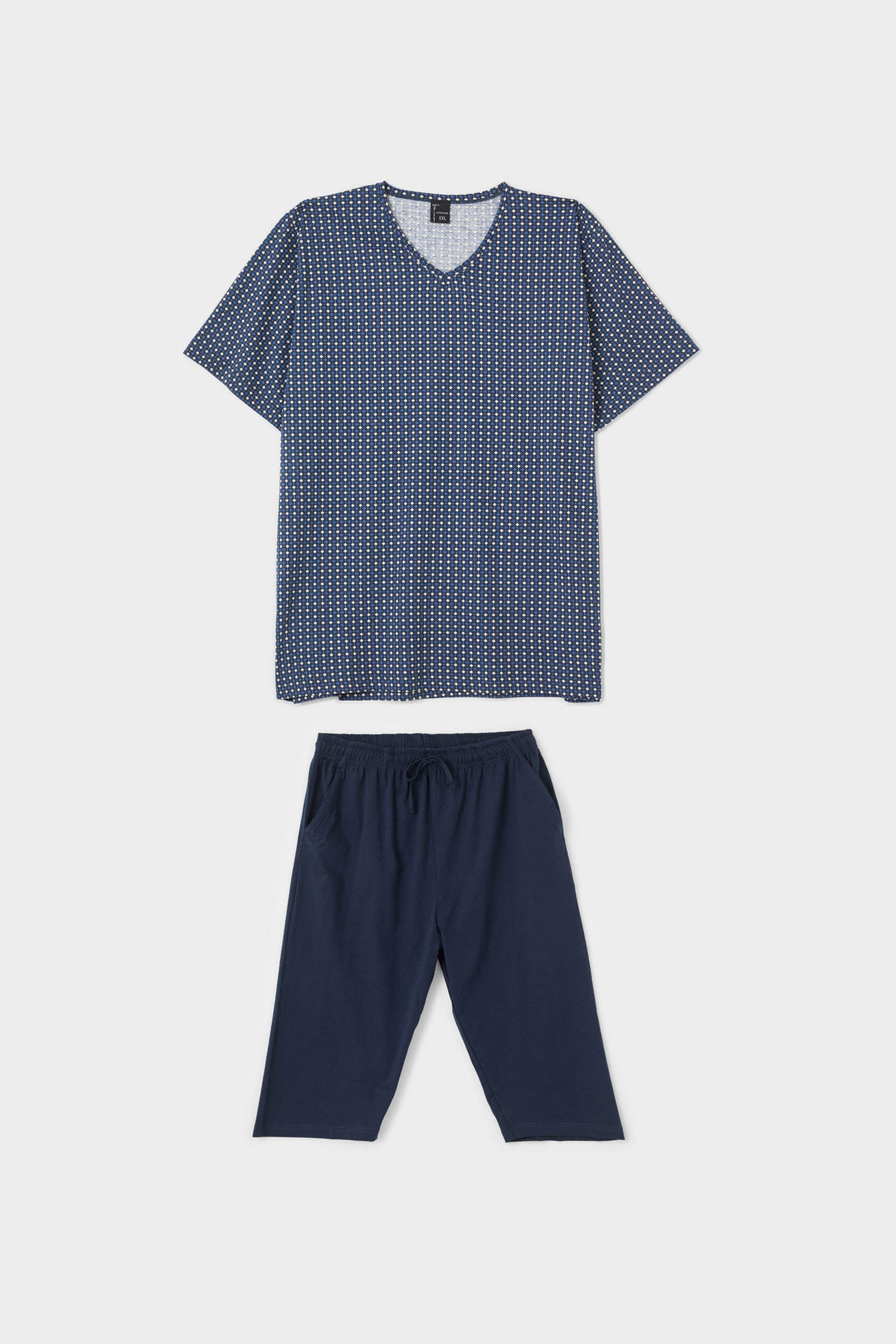 Defacto Regular Fit V Yaka Tişört ve Şort Pijama Takımı. 3