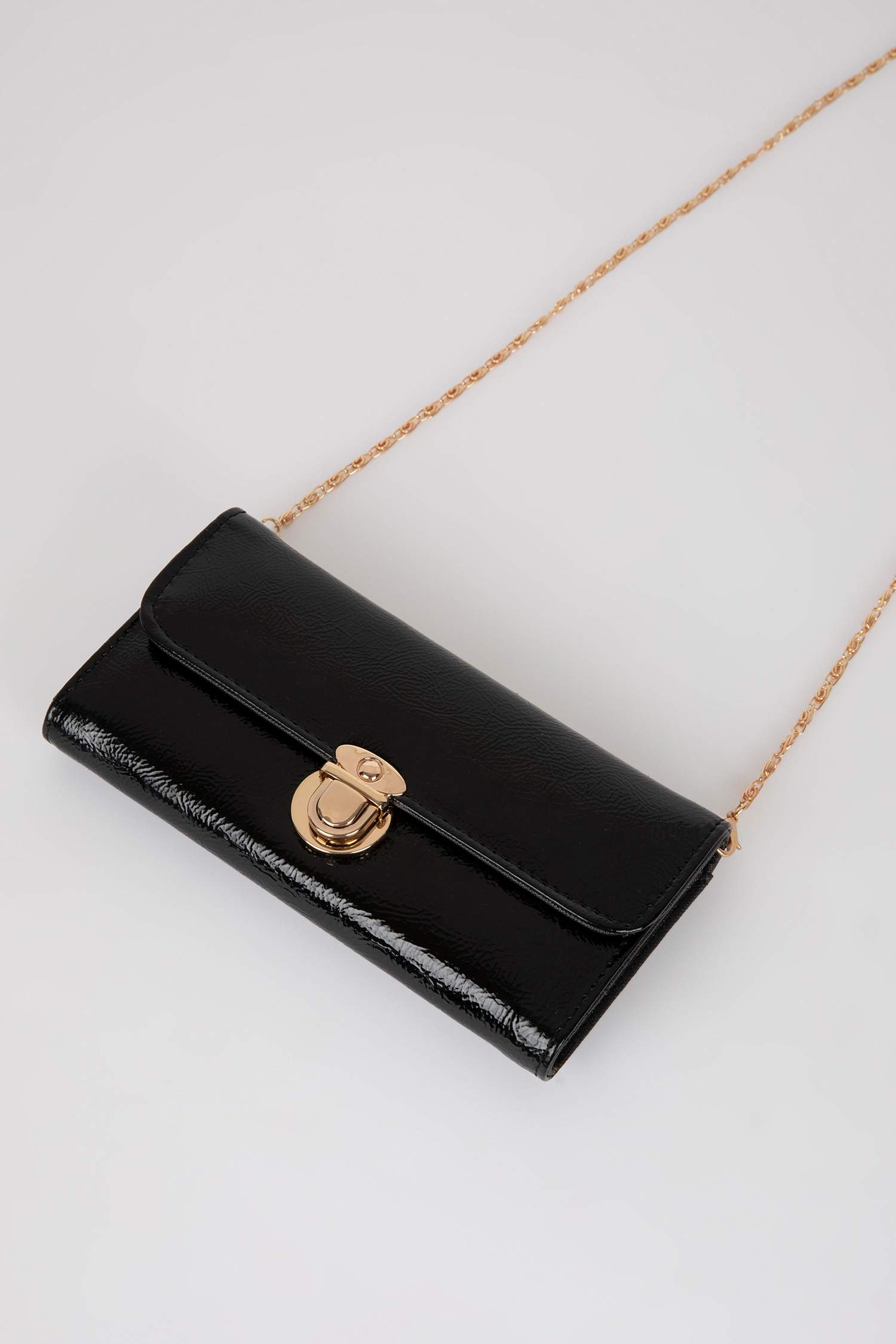 Kadın Zincir Askılı Suni Deri Cüzdan