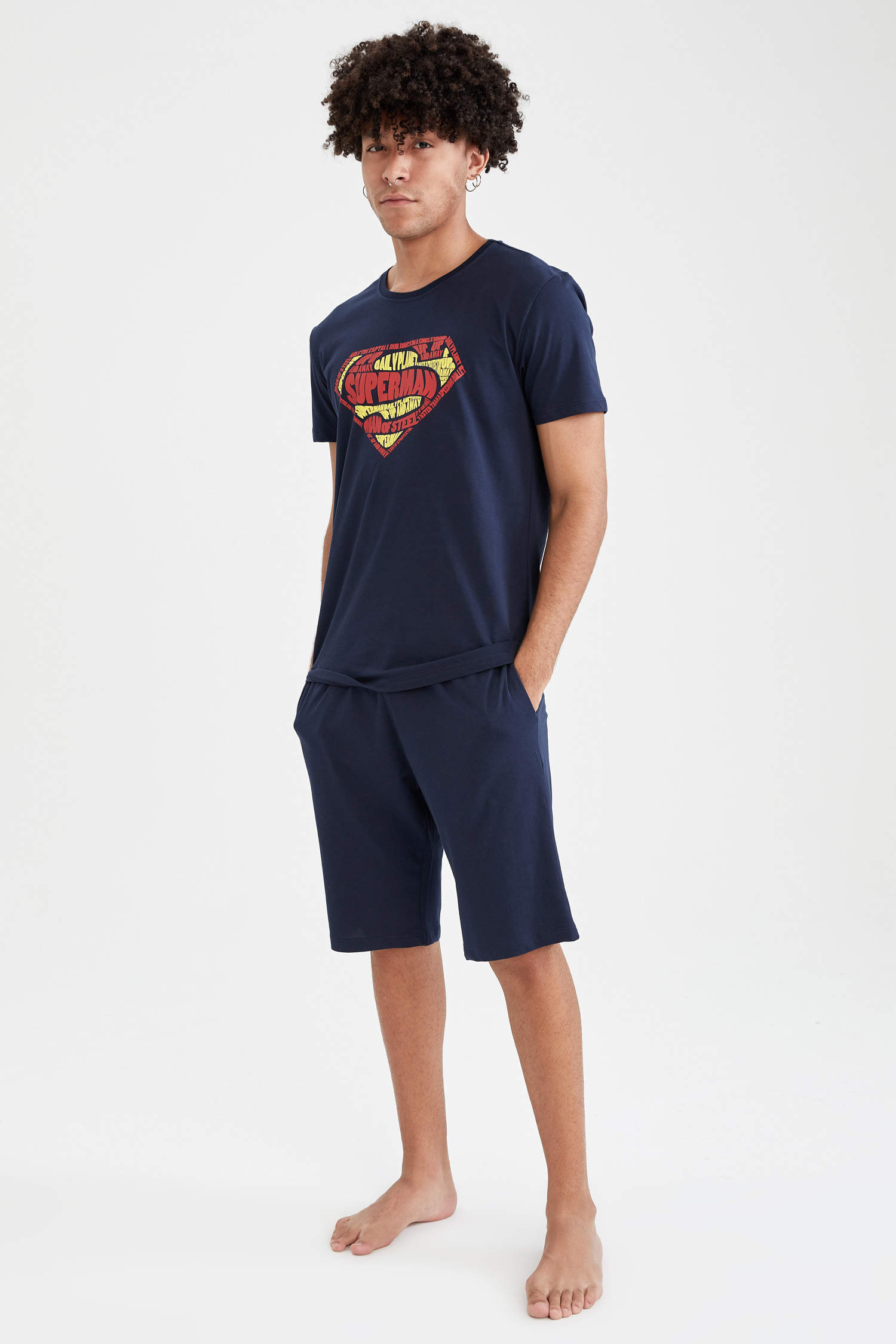 Defacto Babalar Günü Özel Superman Lisanslı Baskılı Regular Fit Pijama Takımı. 1