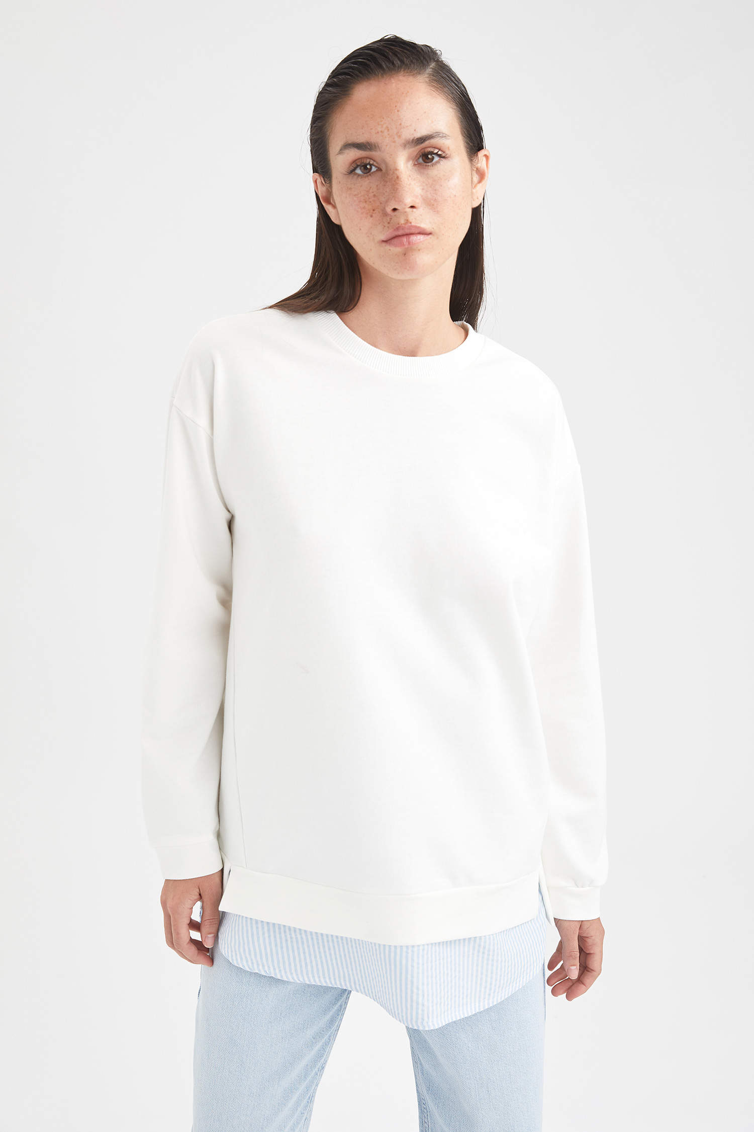 Defacto Gömlek Detaylı Regular Fit Sweatshirt Tunik. 3