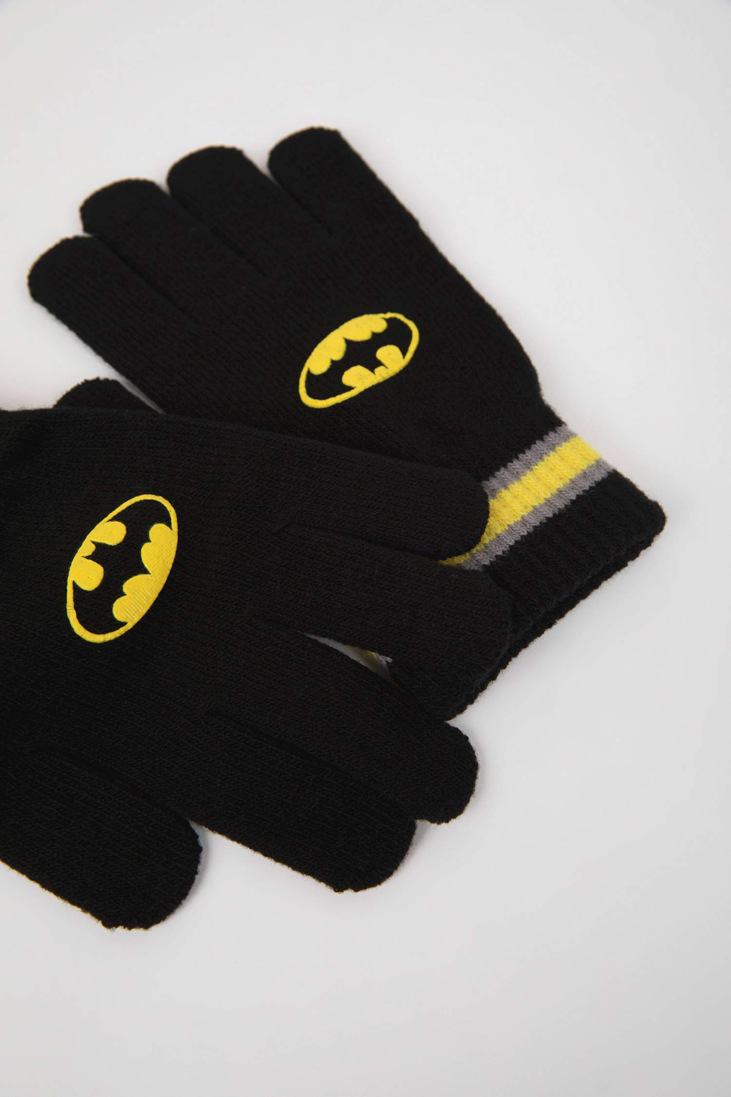 قفازات باتمان صوف للبنات