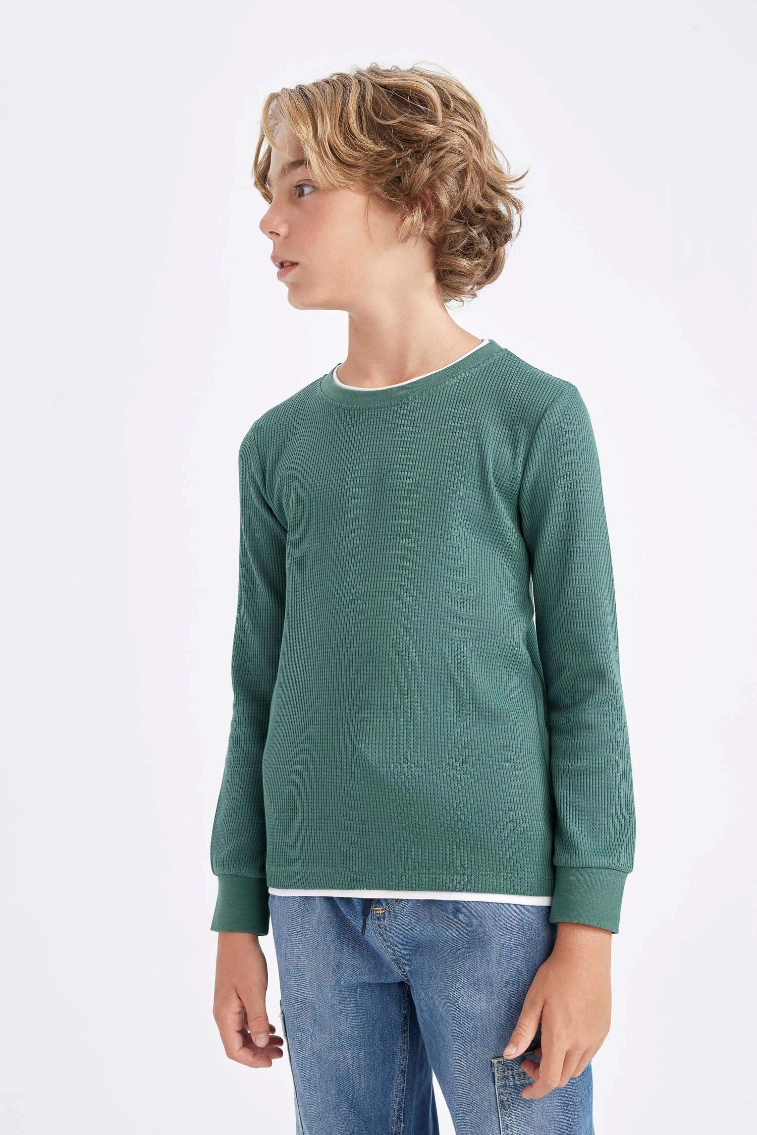 تيشيرت اولادي كم طويل قصة عادية برقبة مستديرة