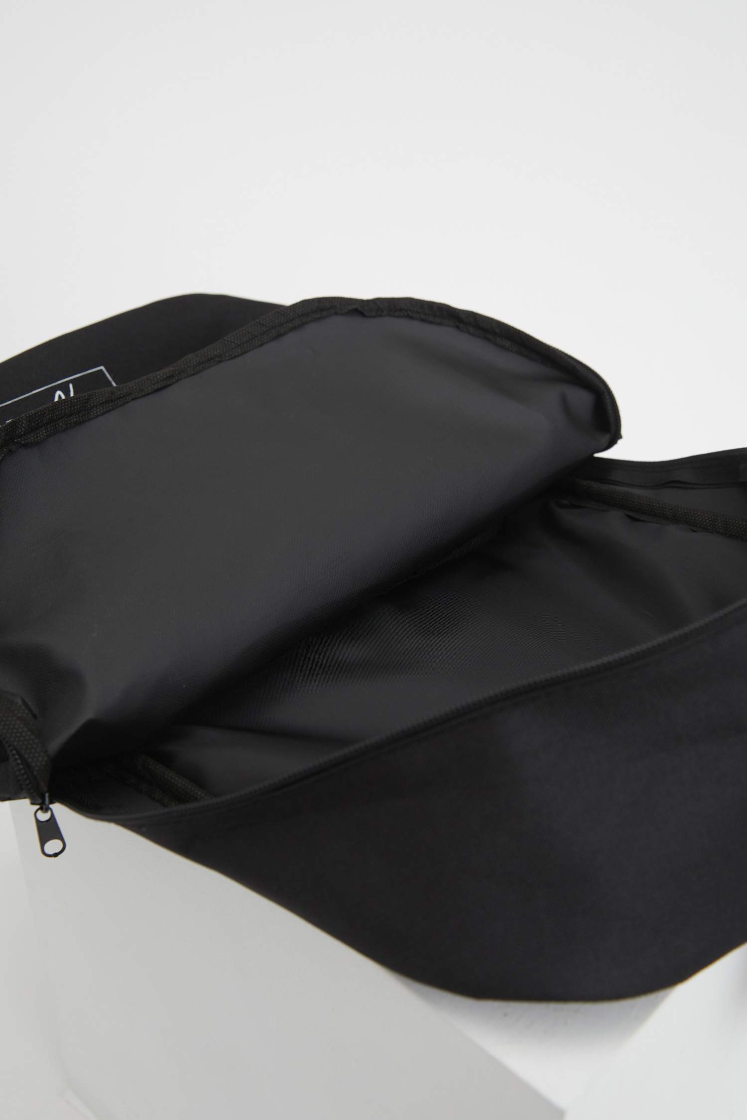 Black MAN Men Letter Printed Backpack with Laptop Compartment 2363369