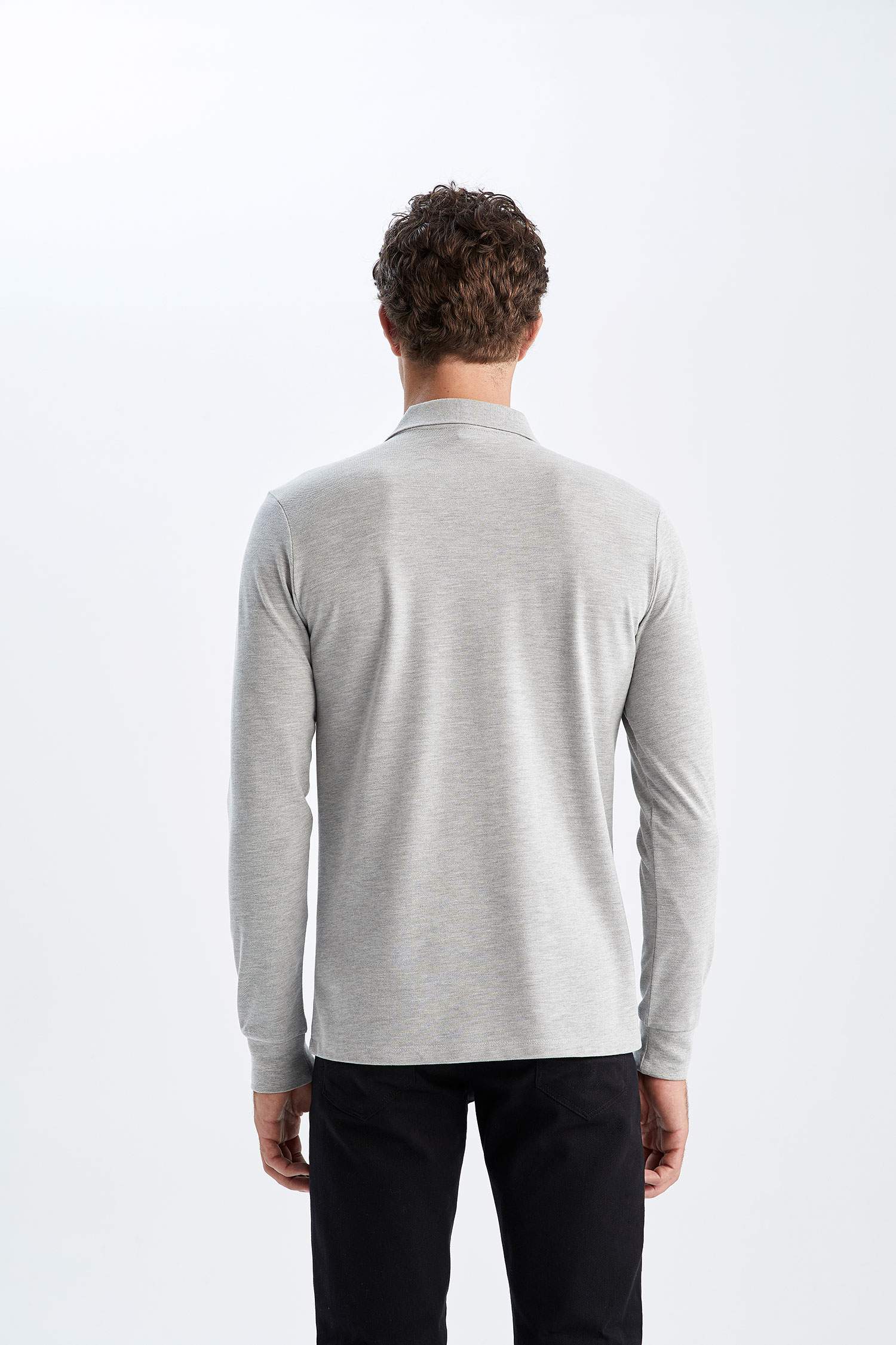 Футболка-поло приталенного кроя для мужчин