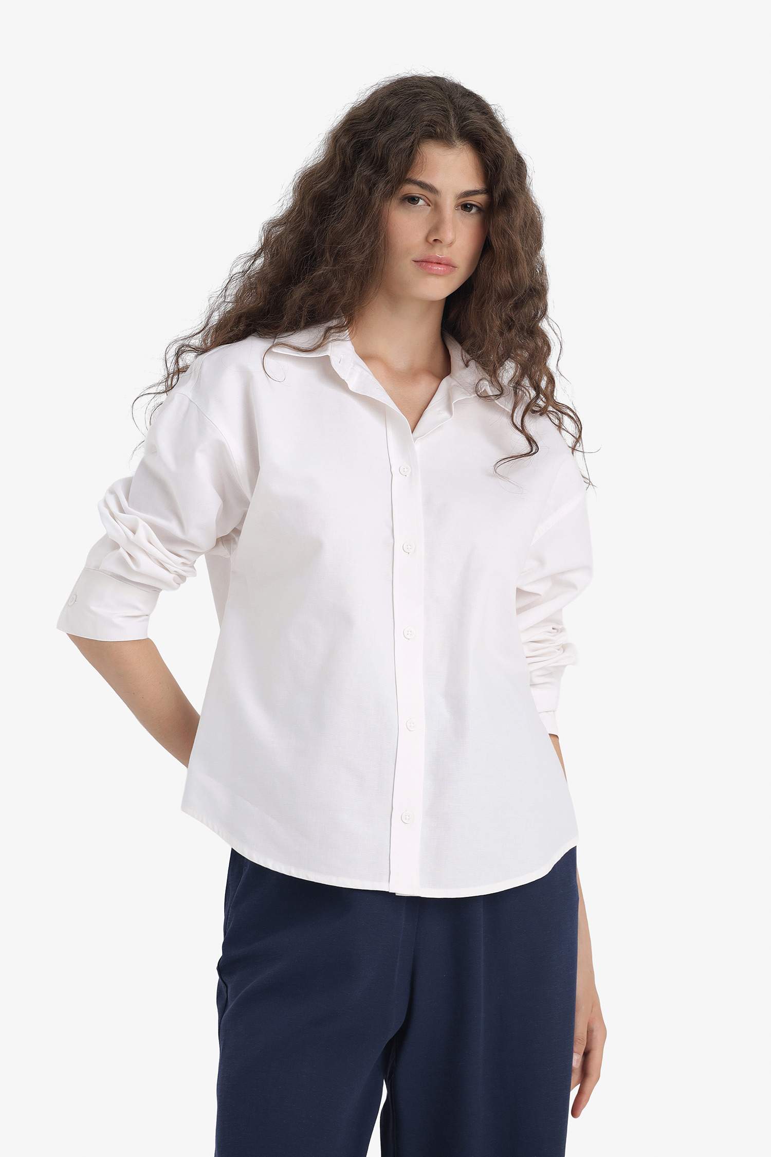 قميص كم طويل أوكسفورد اوفر سايز بياقة قميص