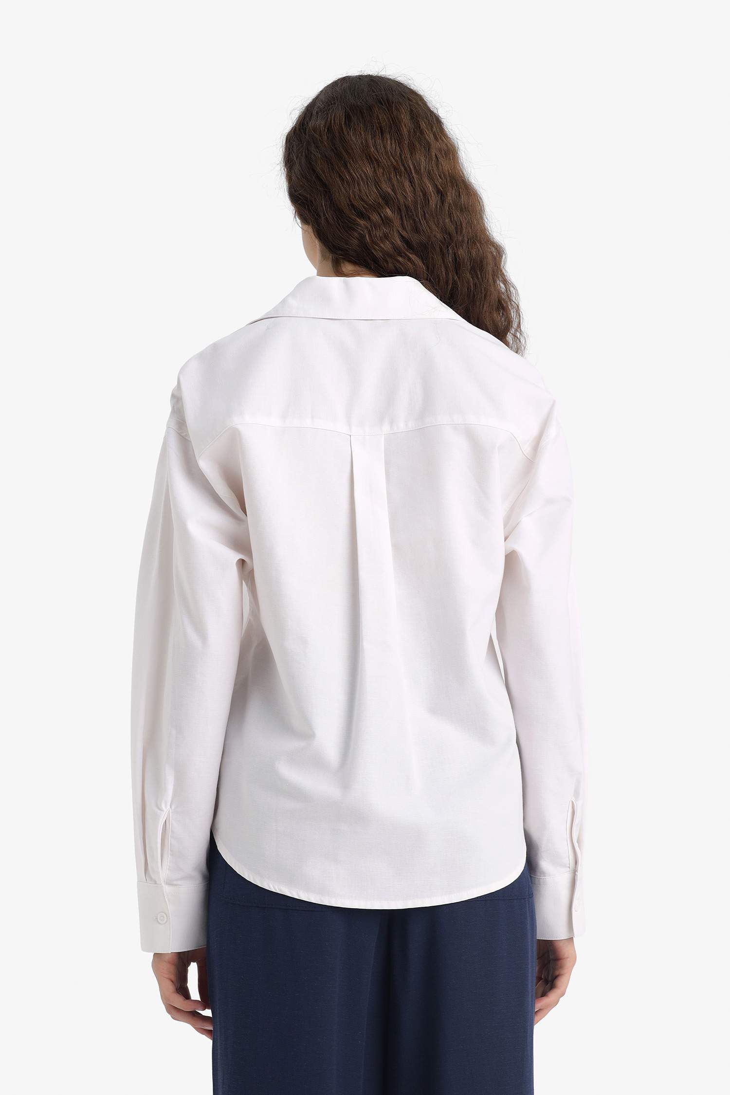 قميص كم طويل أوكسفورد اوفر سايز بياقة قميص