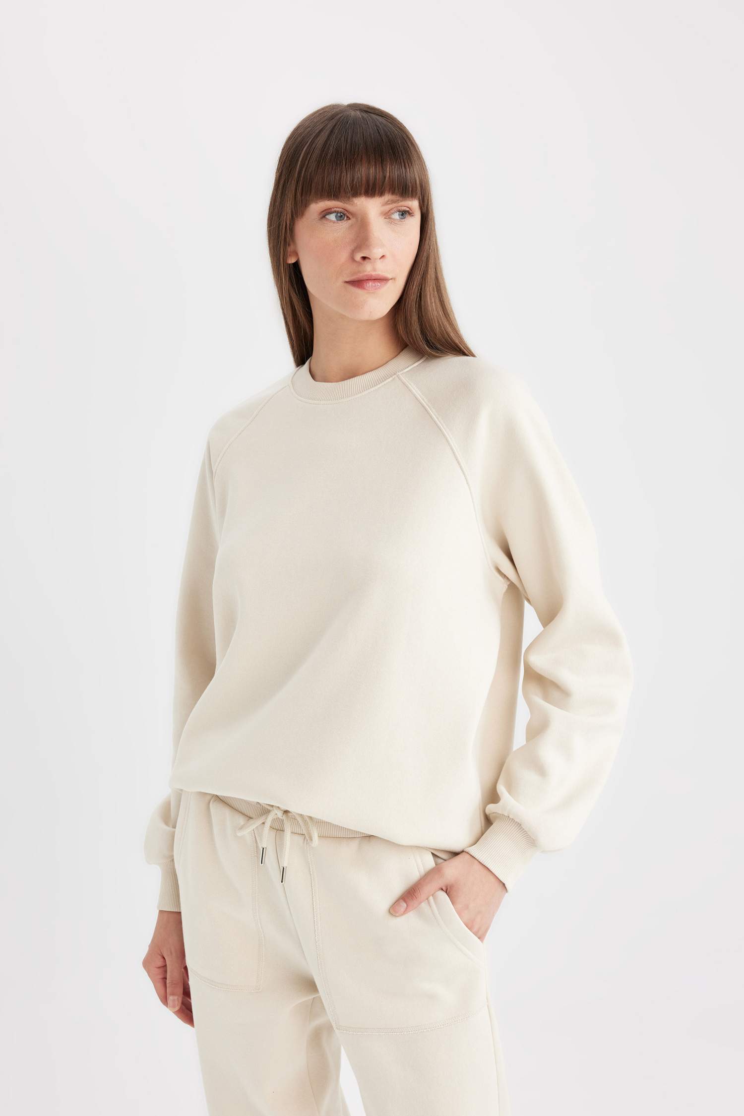 Oversize Geniş Kalıp Bisiklet Yaka Kalın Basic Düz Sweatshirt