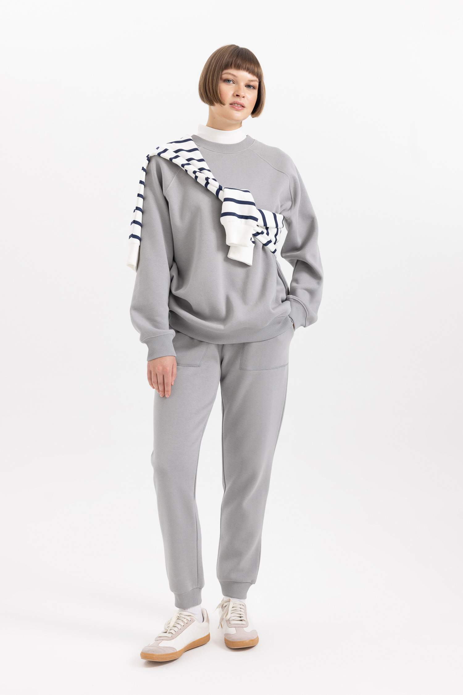 Pantalon De Survêtement Joggeur Coupe Régulière Avec Ceinture Et Poches