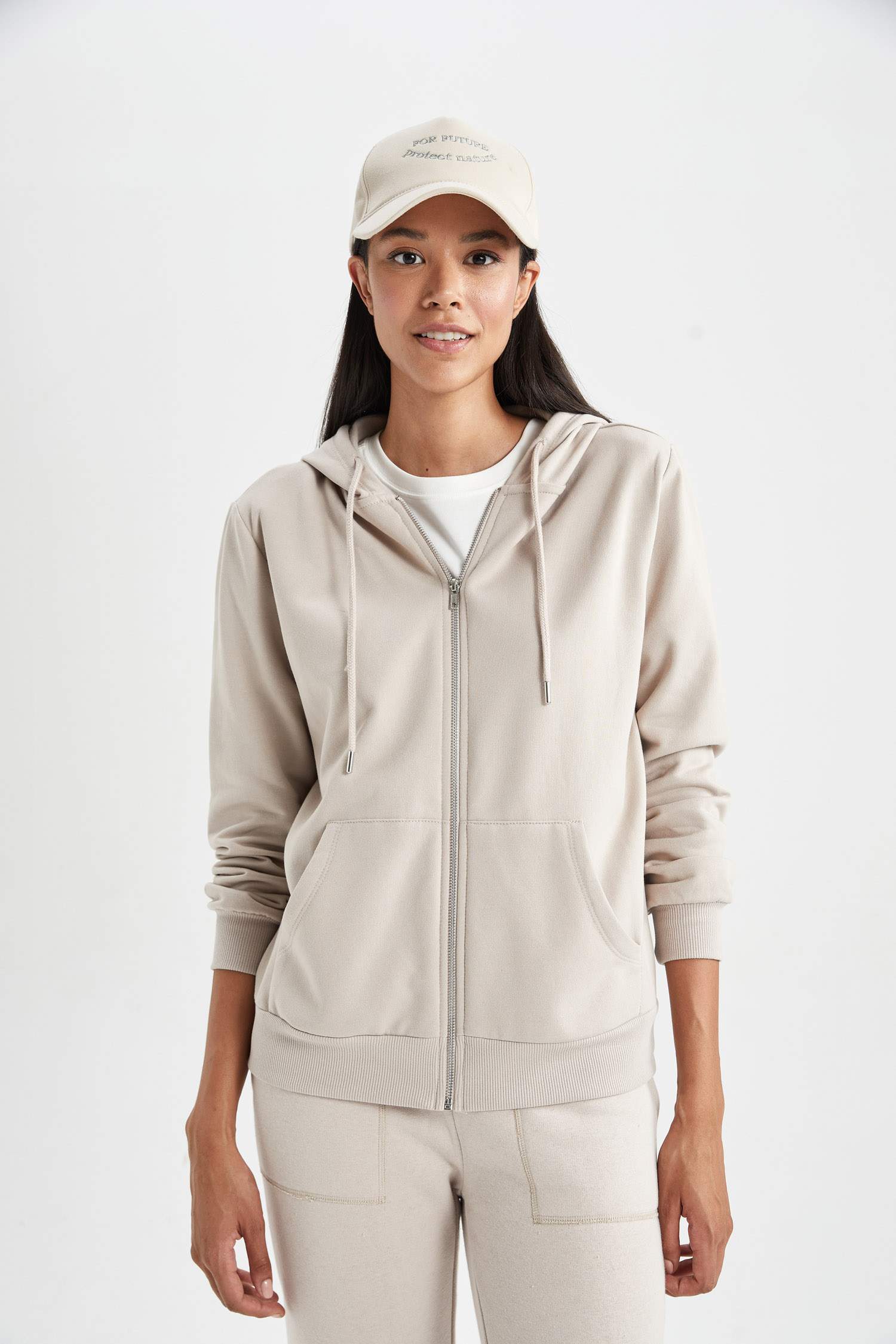 سويتر قماش رقيق قصة عادية