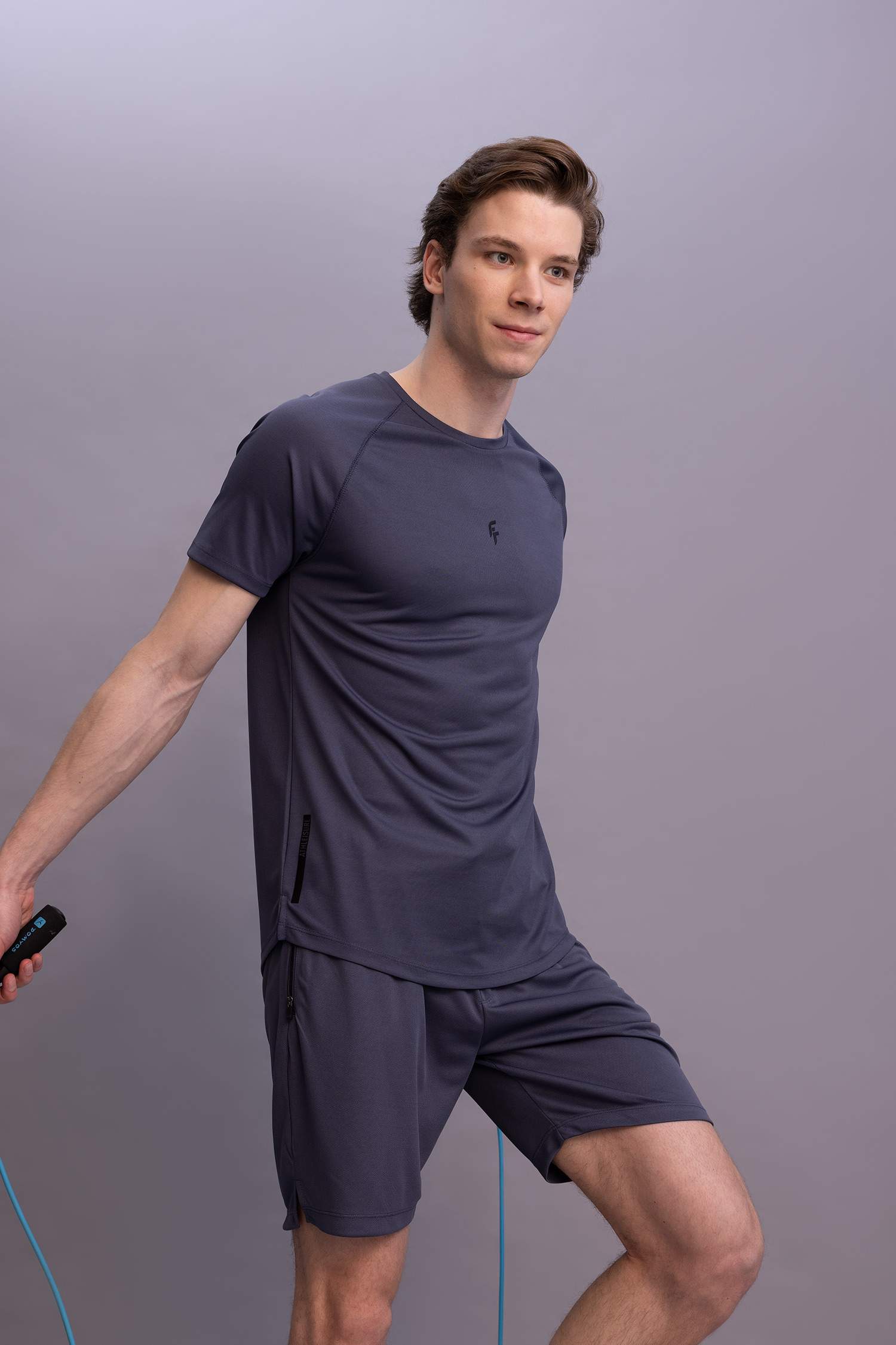 تيشيرت رياضي سليم فيت بياخة مستديرة