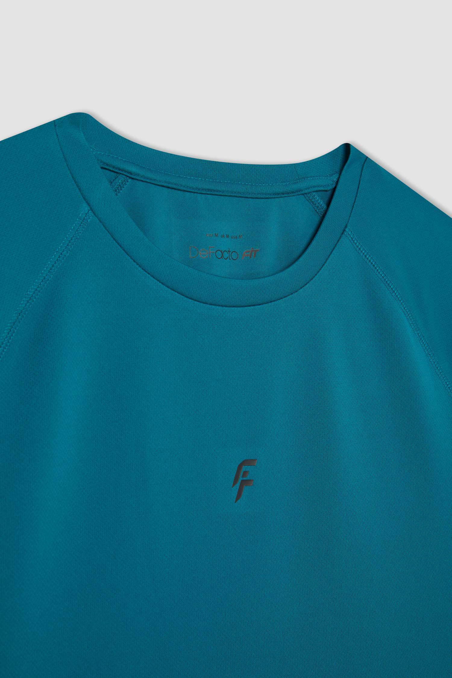 تي شيرت رياضي سليم فيت مطبوع من DeFactoFit