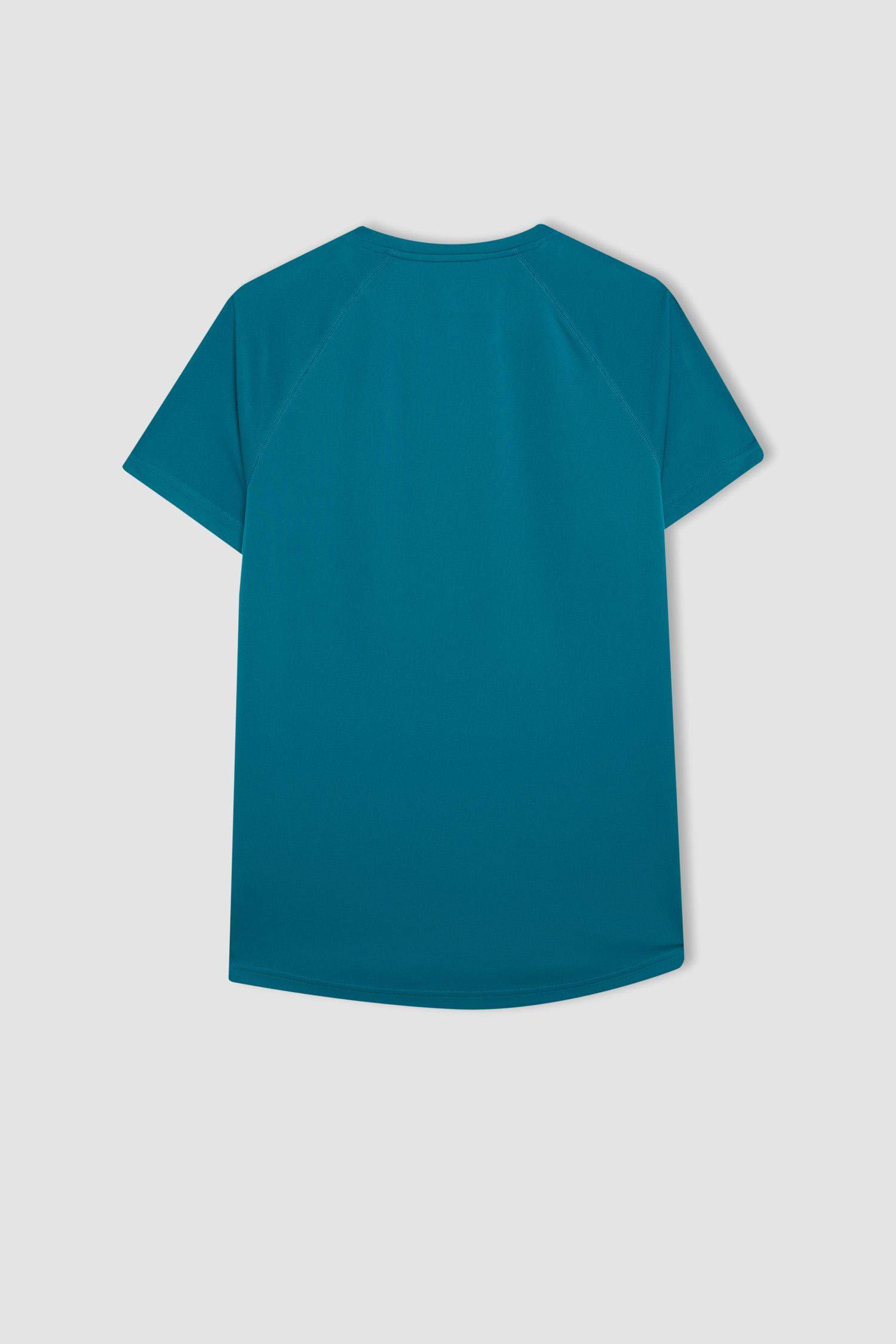 تي شيرت رياضي سليم فيت مطبوع من DeFactoFit