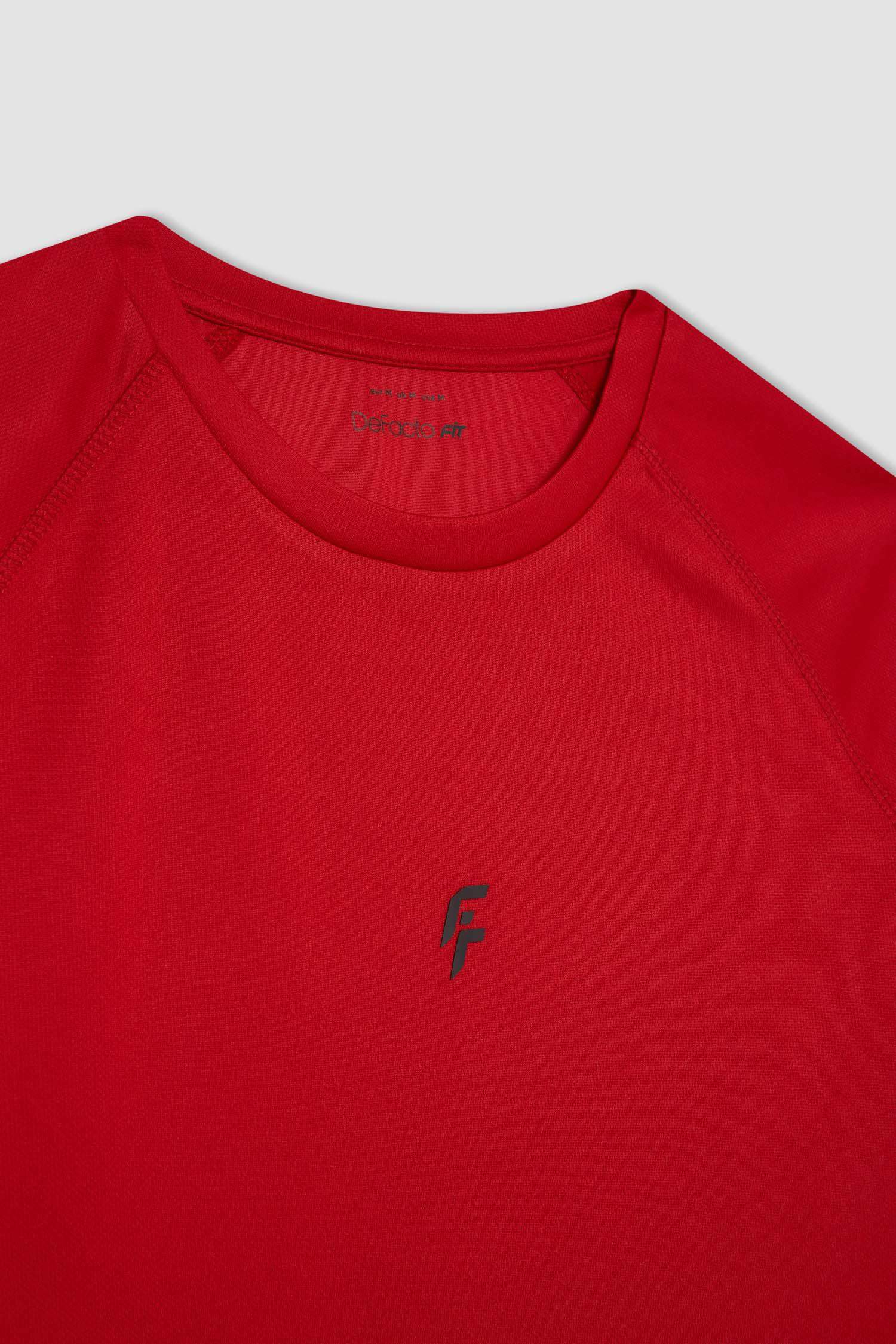 DeFactoFit Slim Fit Crew Neck Printed Sports T-Shirt