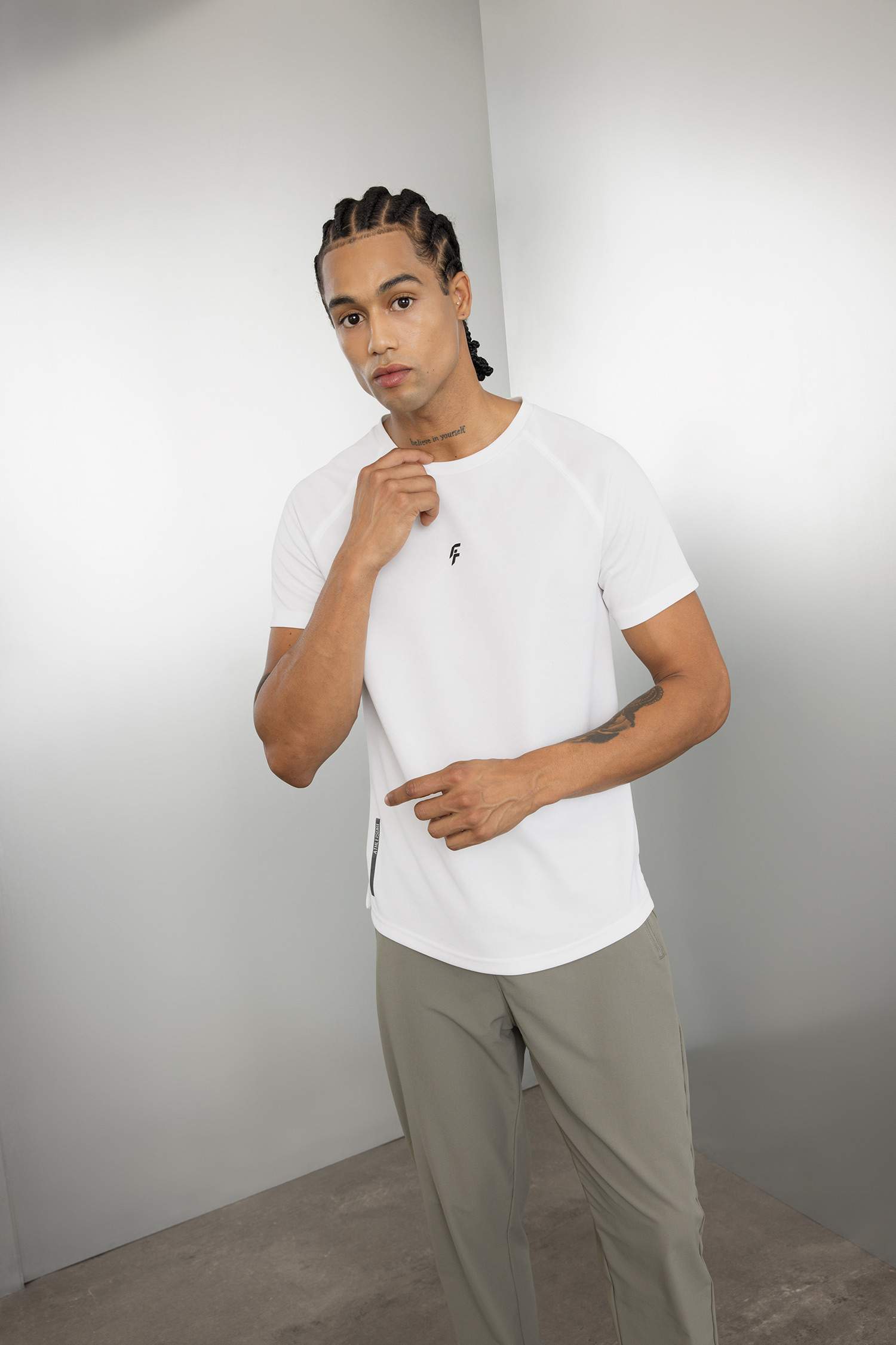 DeFactoFit Slim Fit Collar Printed Sports T-Shirt