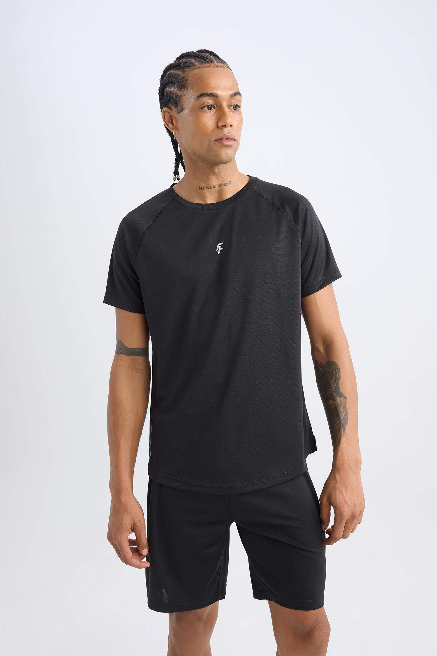 DeFactoFit Slim Fit Crew Neck Printed Sports T-Shirt
