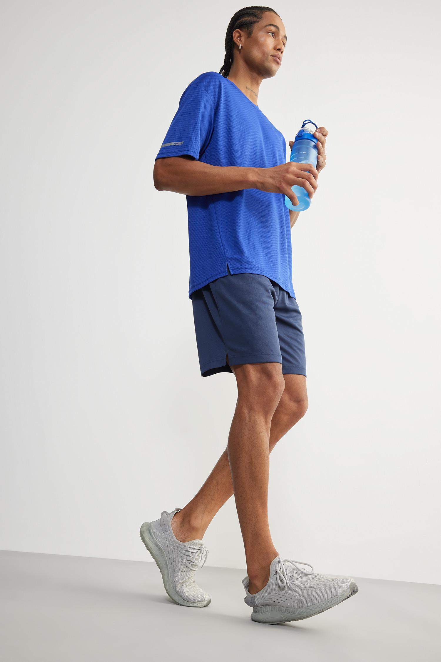 DeFactoFit Hızlı Kuruyan Slim Fit Dar Kesim Sporcu Standart Paça Şort