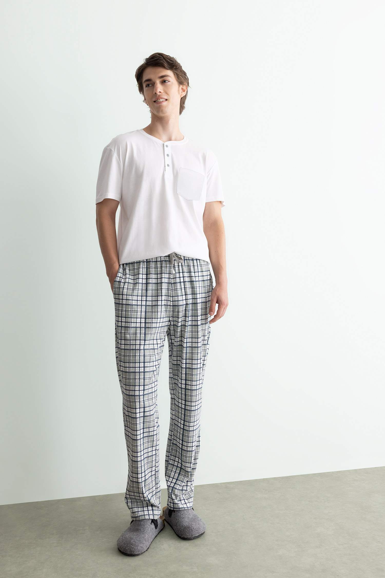 Regular Fit Plaid Square Patterned Short Sleeve Pajamas Set