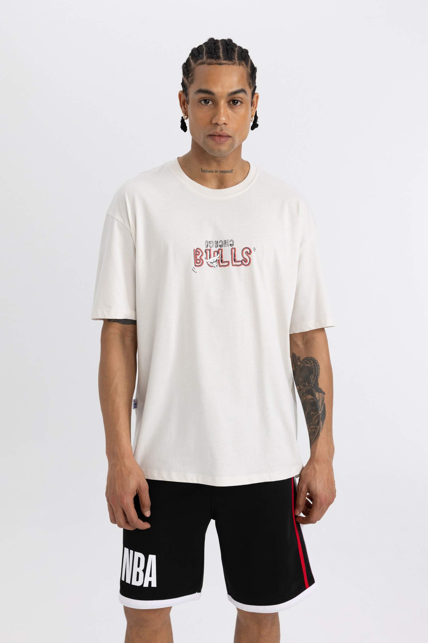 Defacto Fit T-shirt surdimensionné sous licence NBA Chicago Bulls