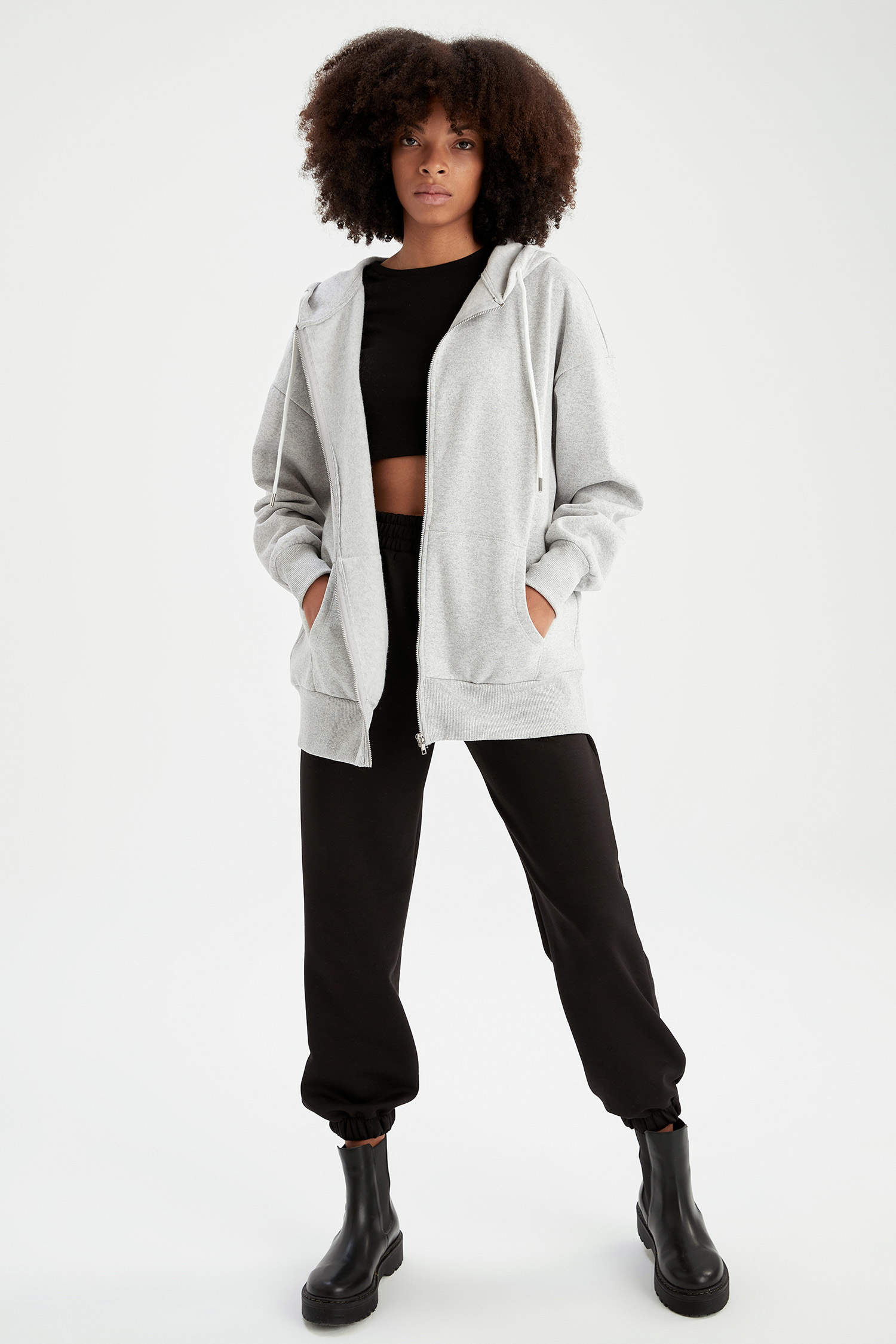 Grey Woman Oversize Fit Long Sleeve Front Zip Cardigan 2439851 | DeFacto