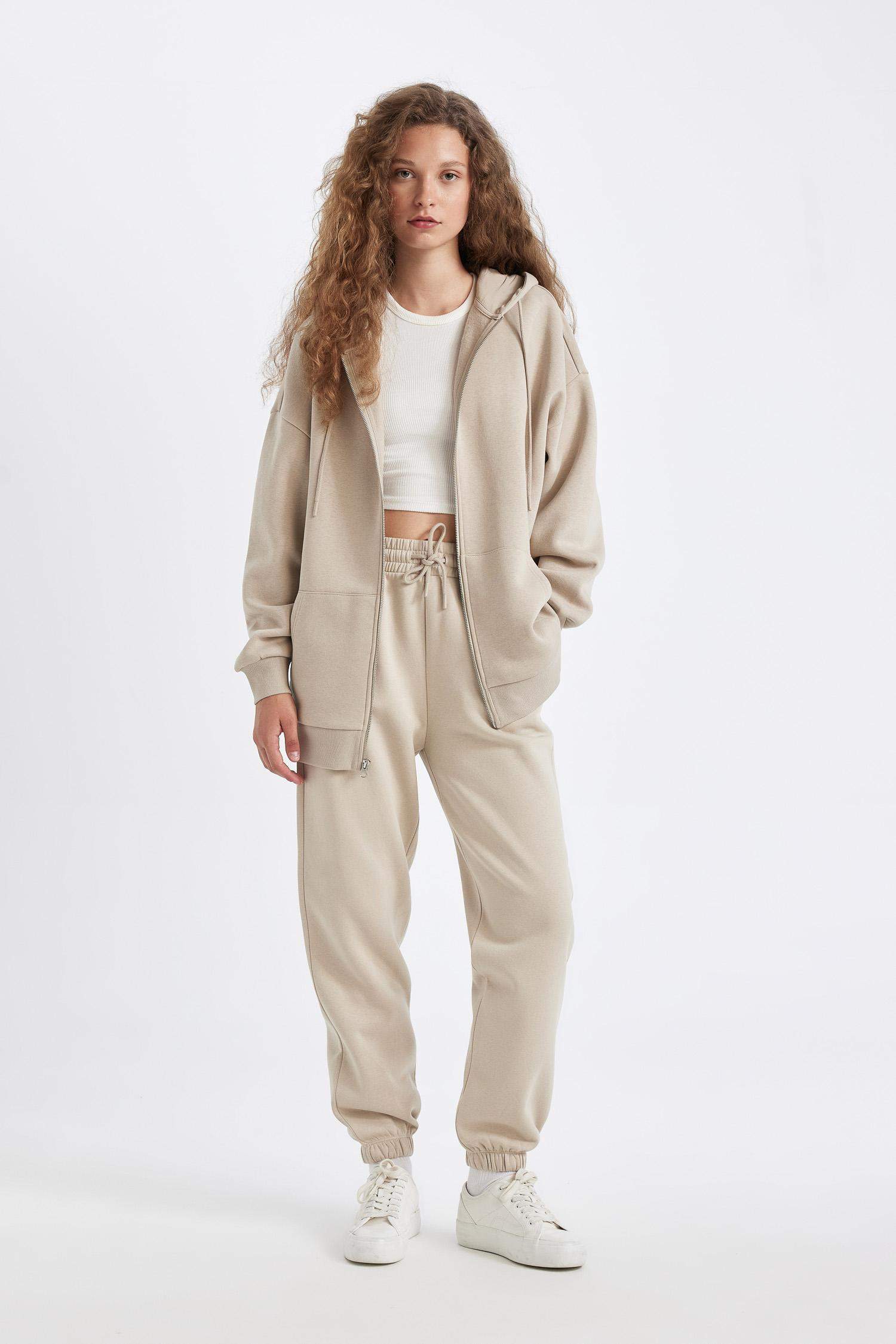 Oversize Geniş Kalıp Kapüşonlu Cepli Basic Düz Fermuarlı Sweatshirt