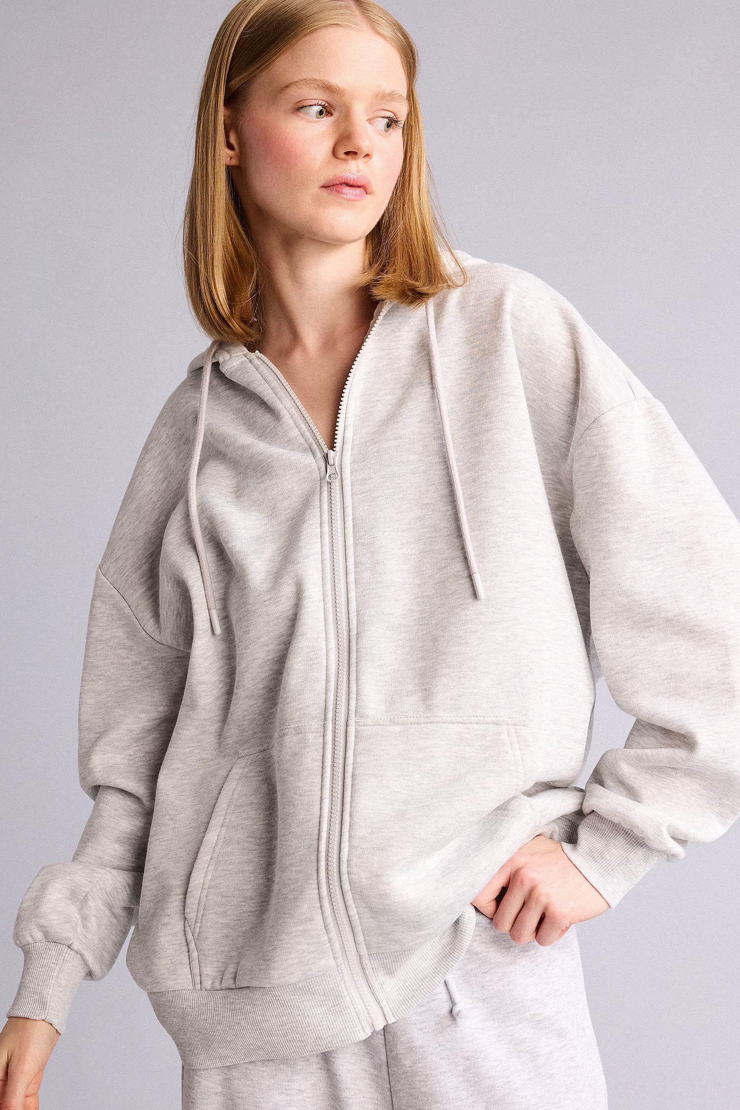 DeFacto Pamuklu Oversize Kapüşonlu Sweatshirt