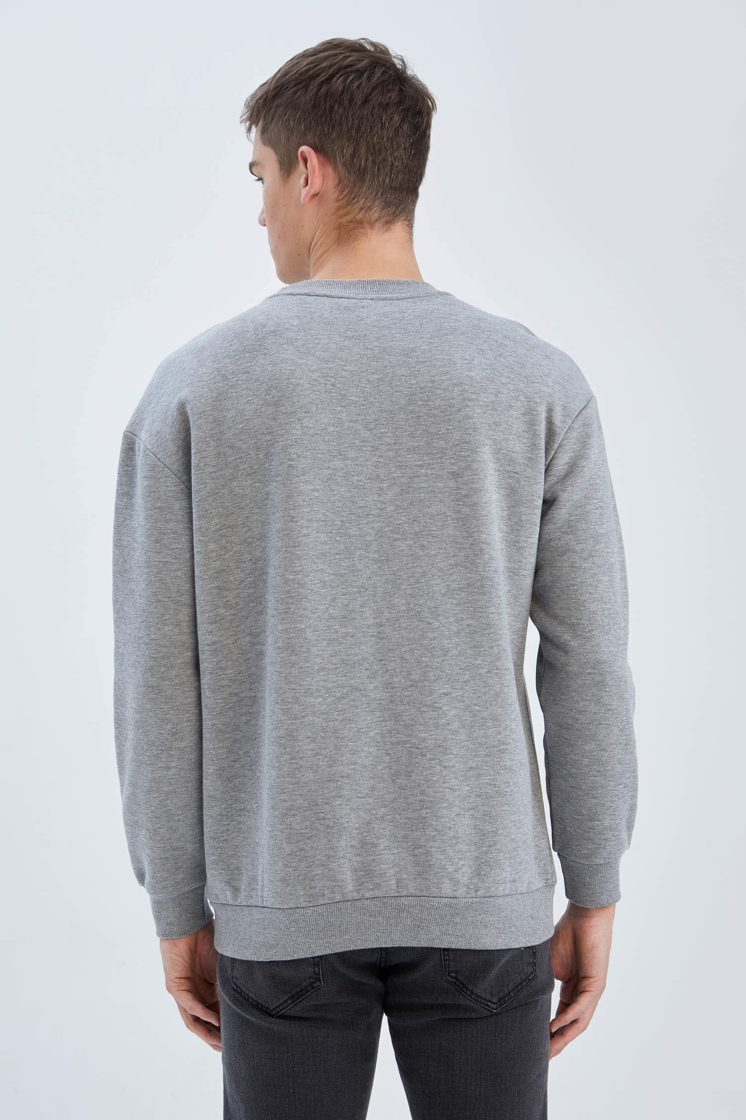 Grey MAN Boxy Fit Long Sleeve Sweatshirt 2558242 | DeFacto