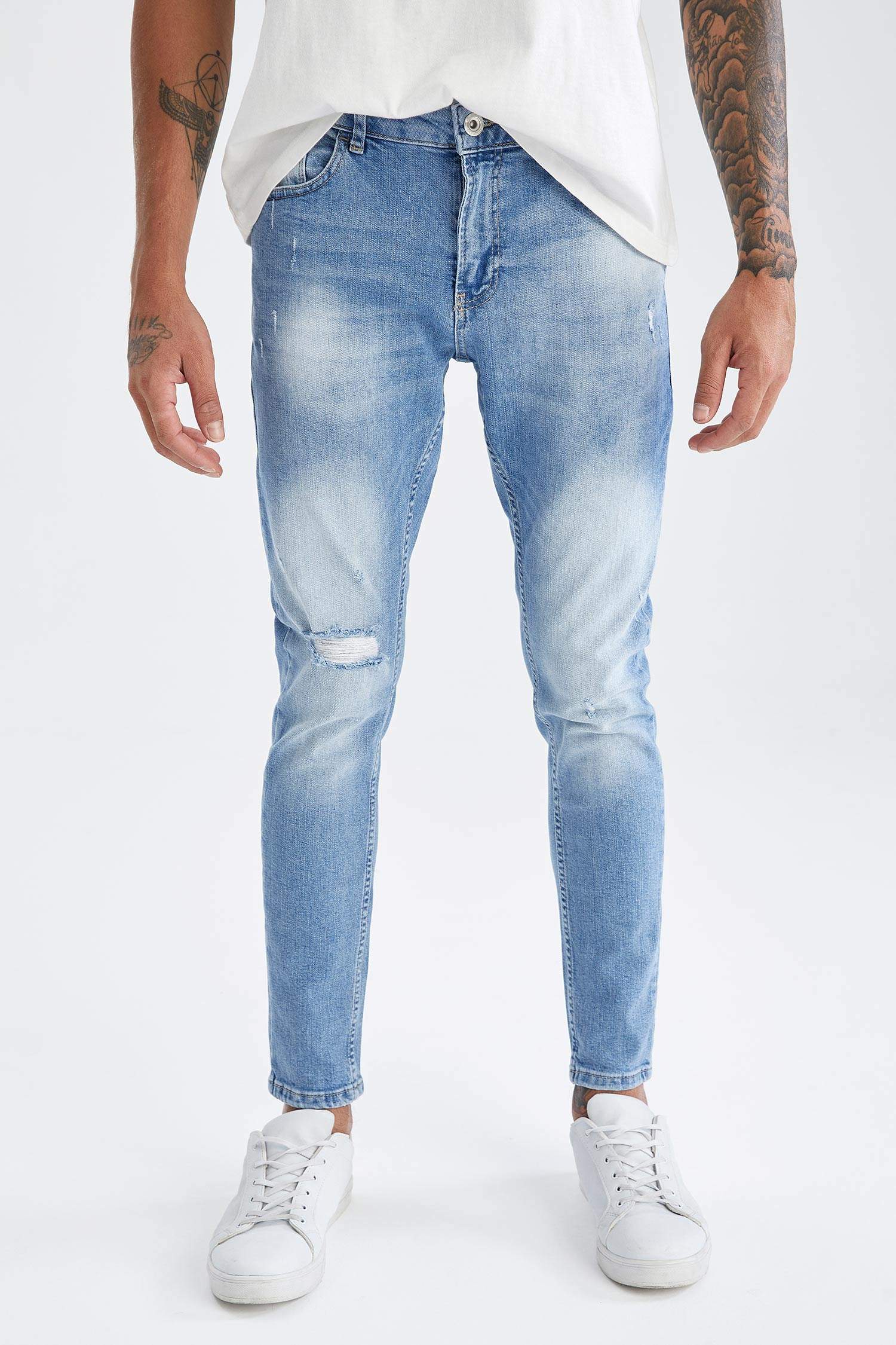 Blue MAN Skinny Comfort Fit Jean Trousers 2108623 | DeFacto