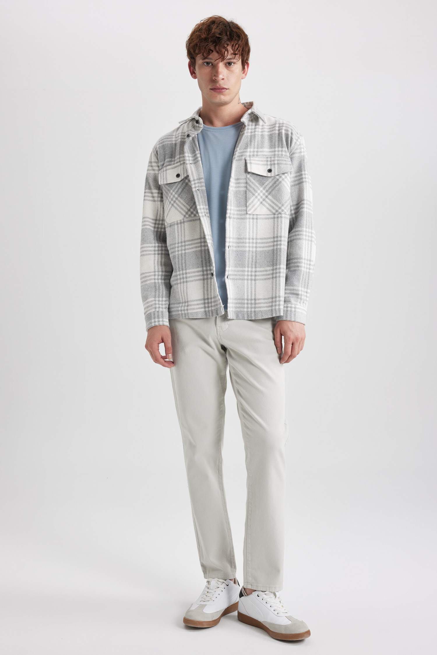 قميص كاروهات كم طويل قصة مريحة