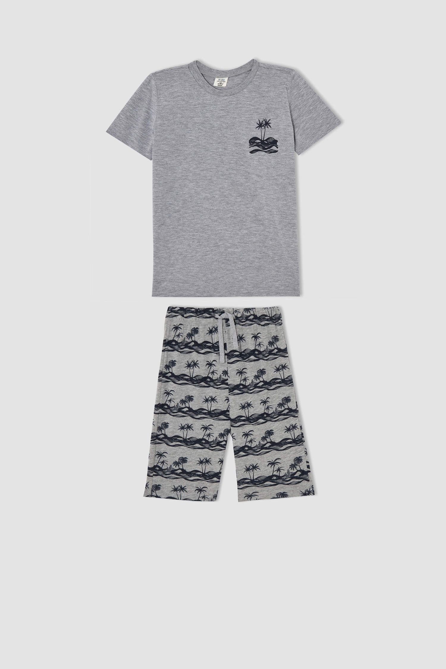 Defacto Erkek Çocuk Desenli Kısa Kollu Pijama Takımı. 3