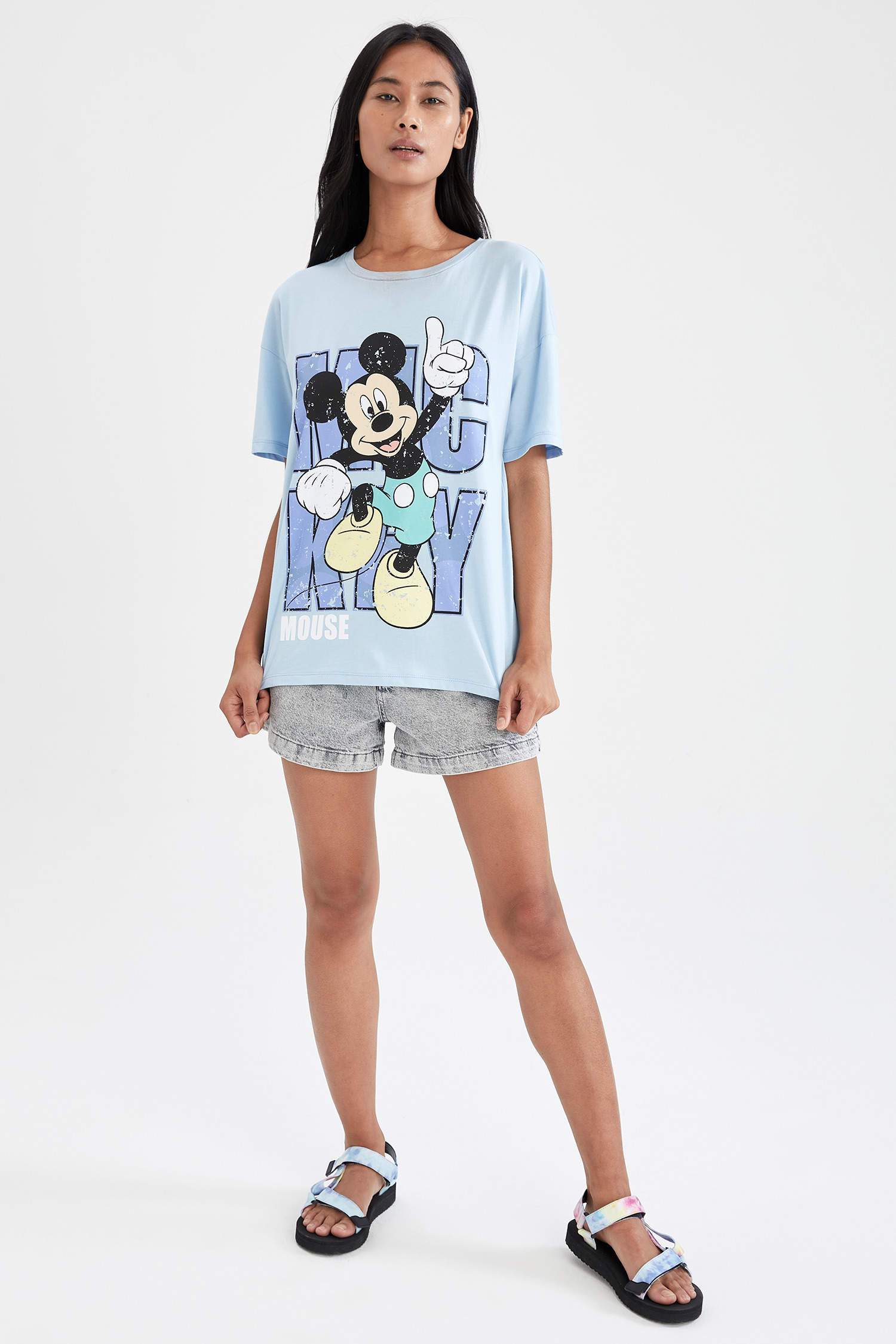 Defacto Coool Mickey Mouse Lisanslı Oversize Fit Kısa Kollu Tişört. 2