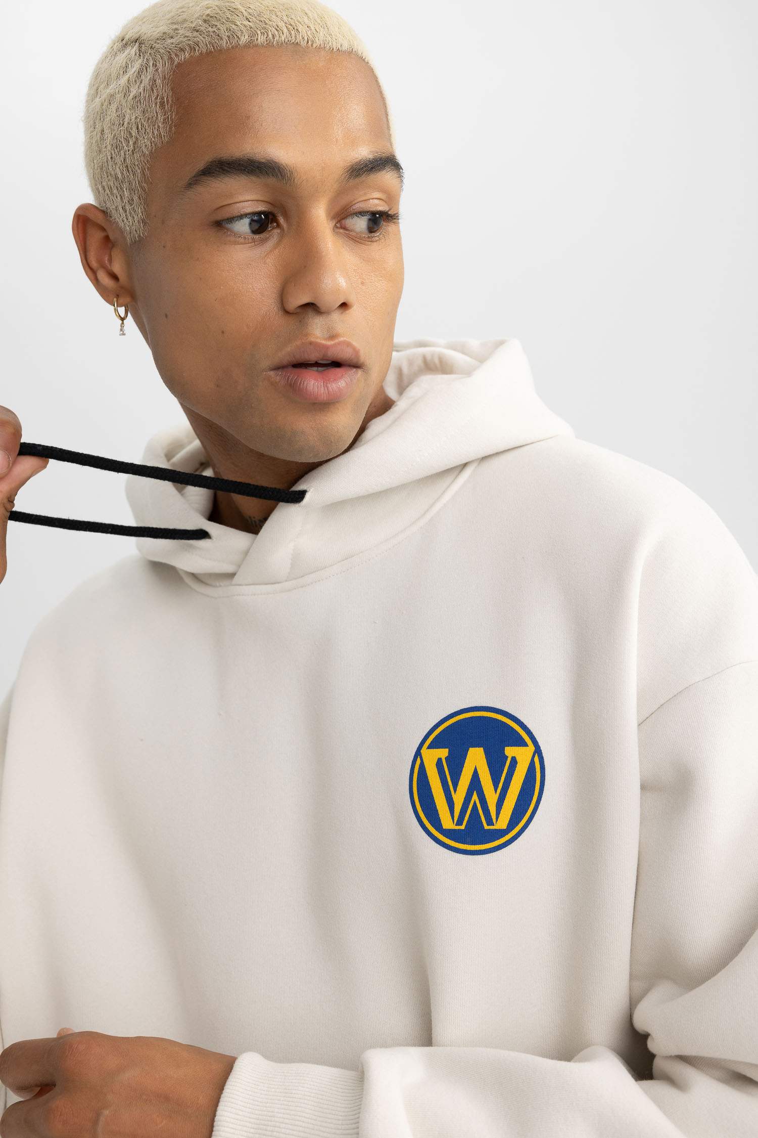 Sweat- Shirt Coupe Oversize Encapuchonné à Manches Longues De DefactoFit NBA