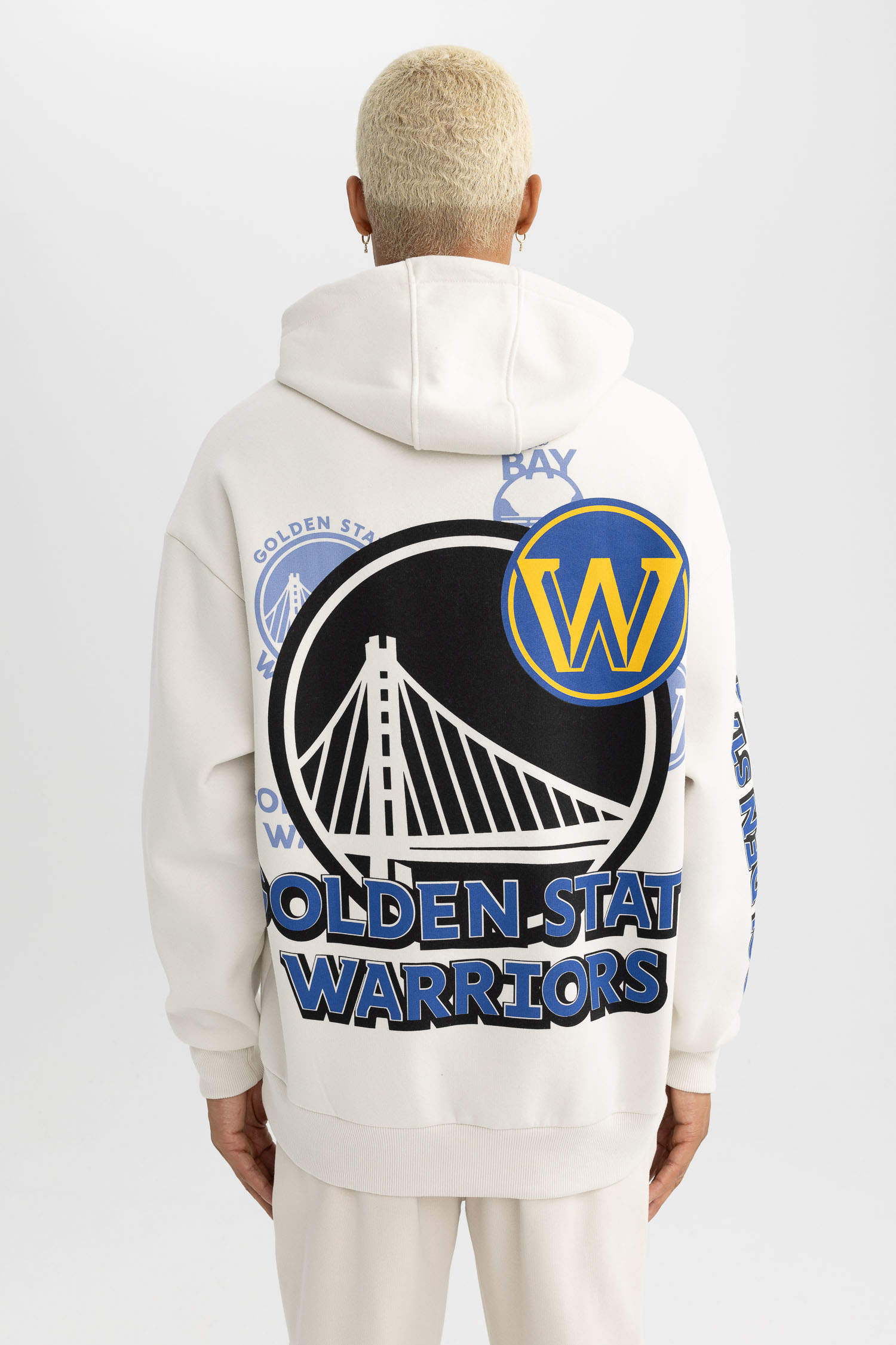 new warriors hoodie
