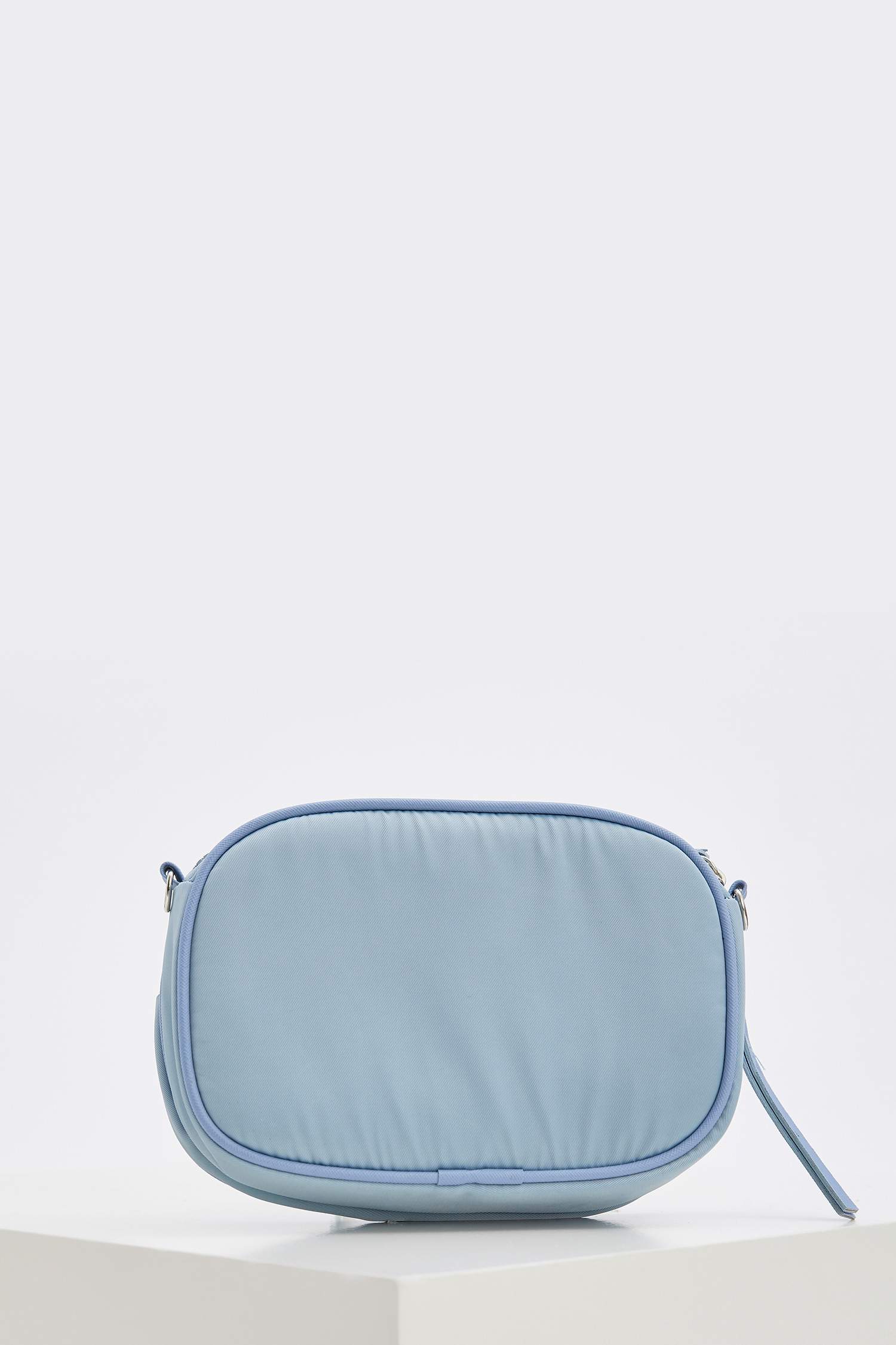 Kadın Çapraz Kol Çantası