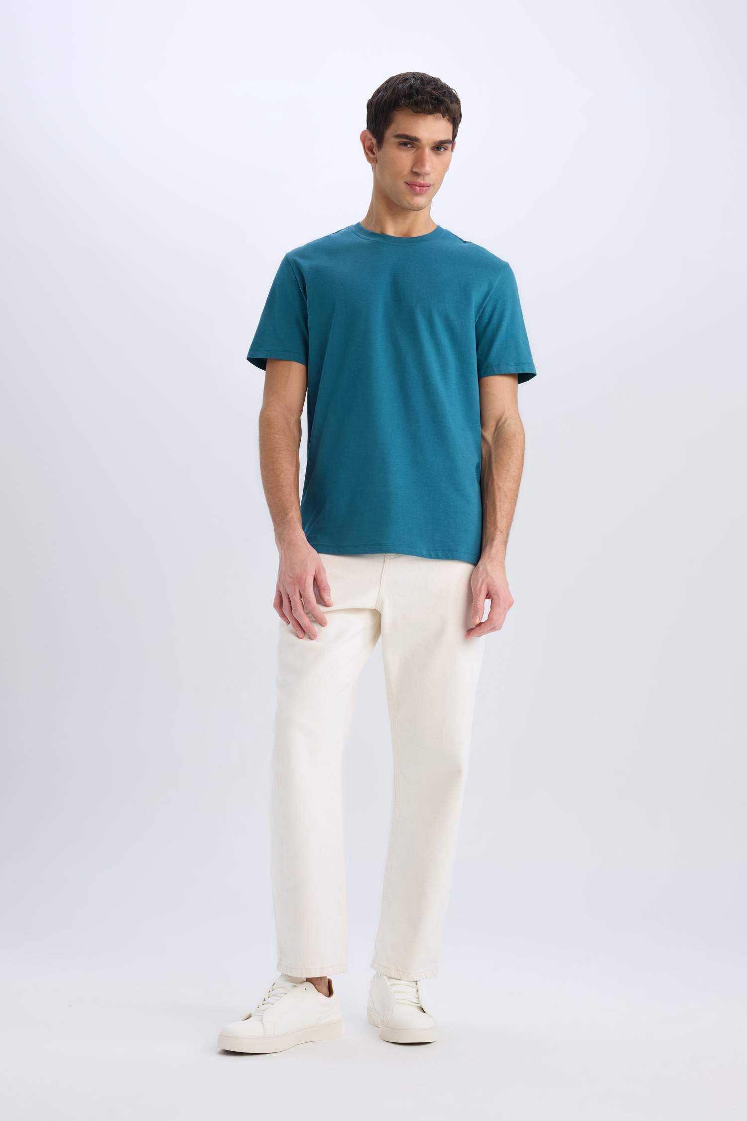 %100 Pamuk New Regular Fit Bisiklet Yaka Basic Düz Kısa Kollu Tişört