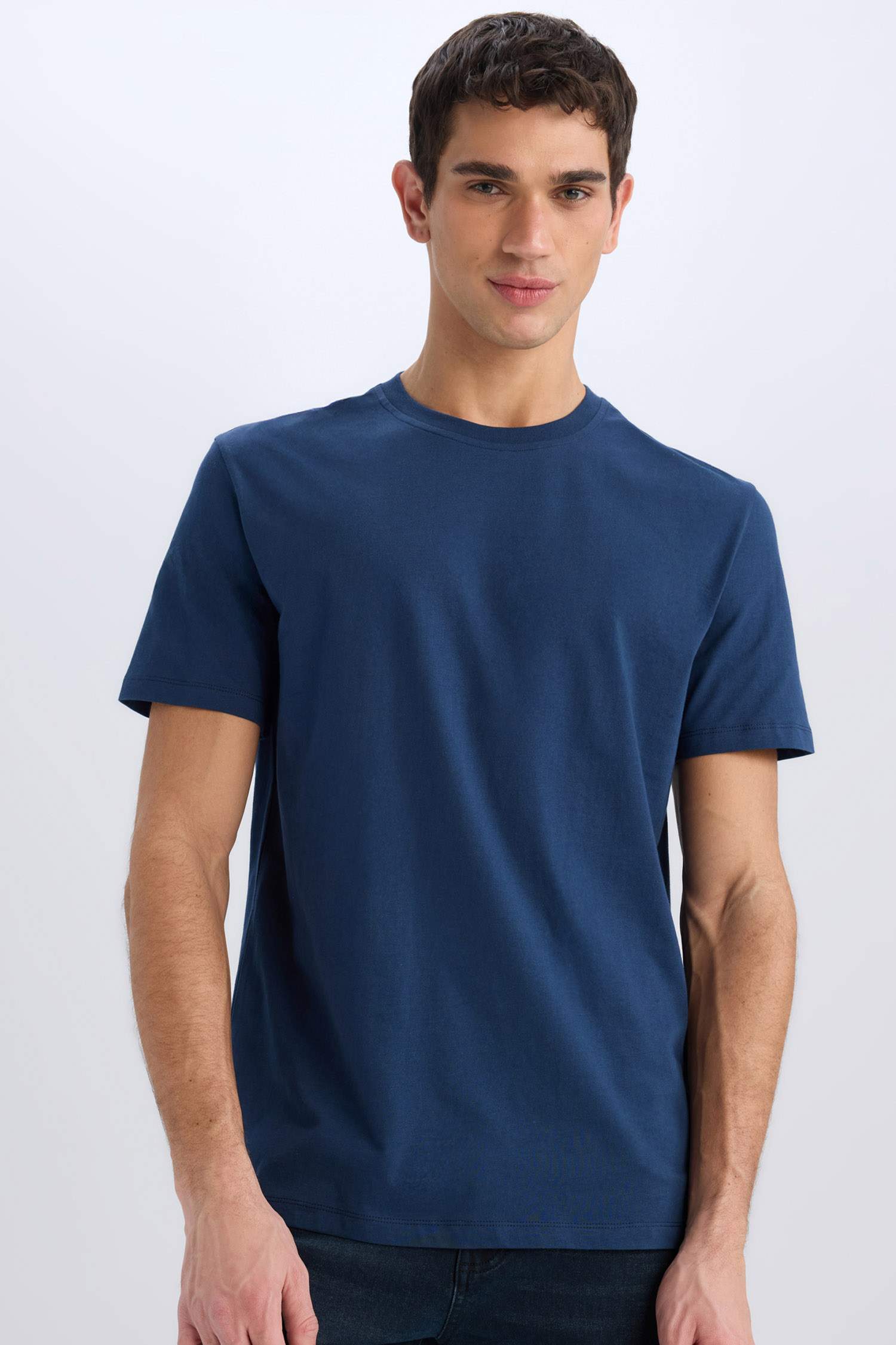 New Regular Fit Crew Neck Cotton Basic T-Shirt