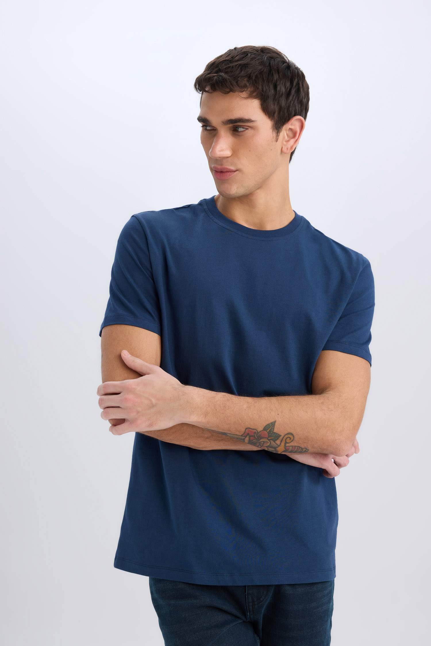 New Regular Fit Crew Neck Cotton Basic T-Shirt