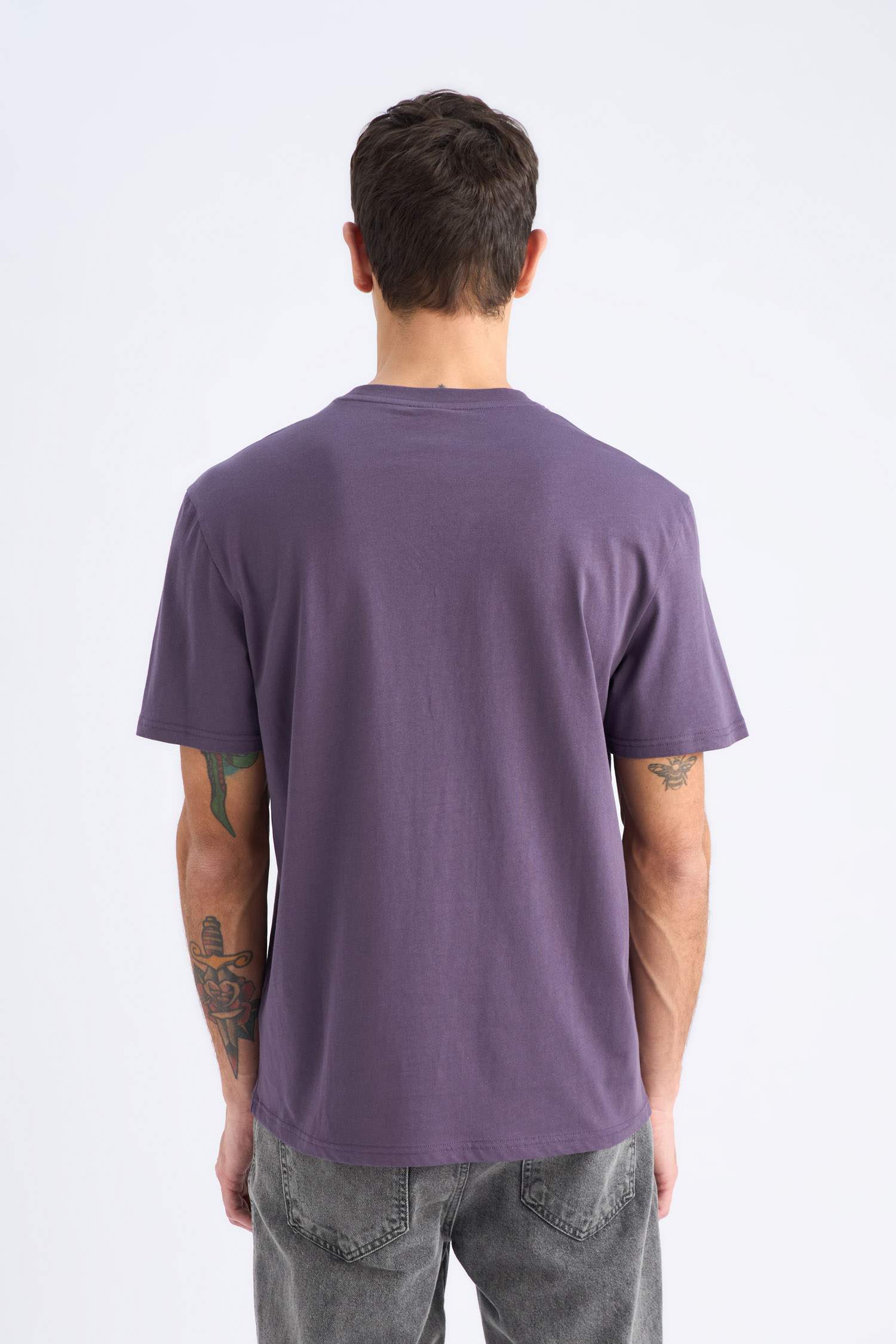 %100 Pamuk New Regular Fit Bisiklet Yaka Basic Düz Kısa Kollu Tişört