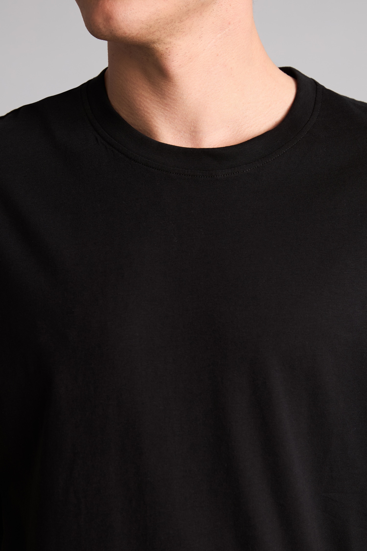 DeFacto Regular Fit Basic Kısa Kollu Tişört görsel 4
