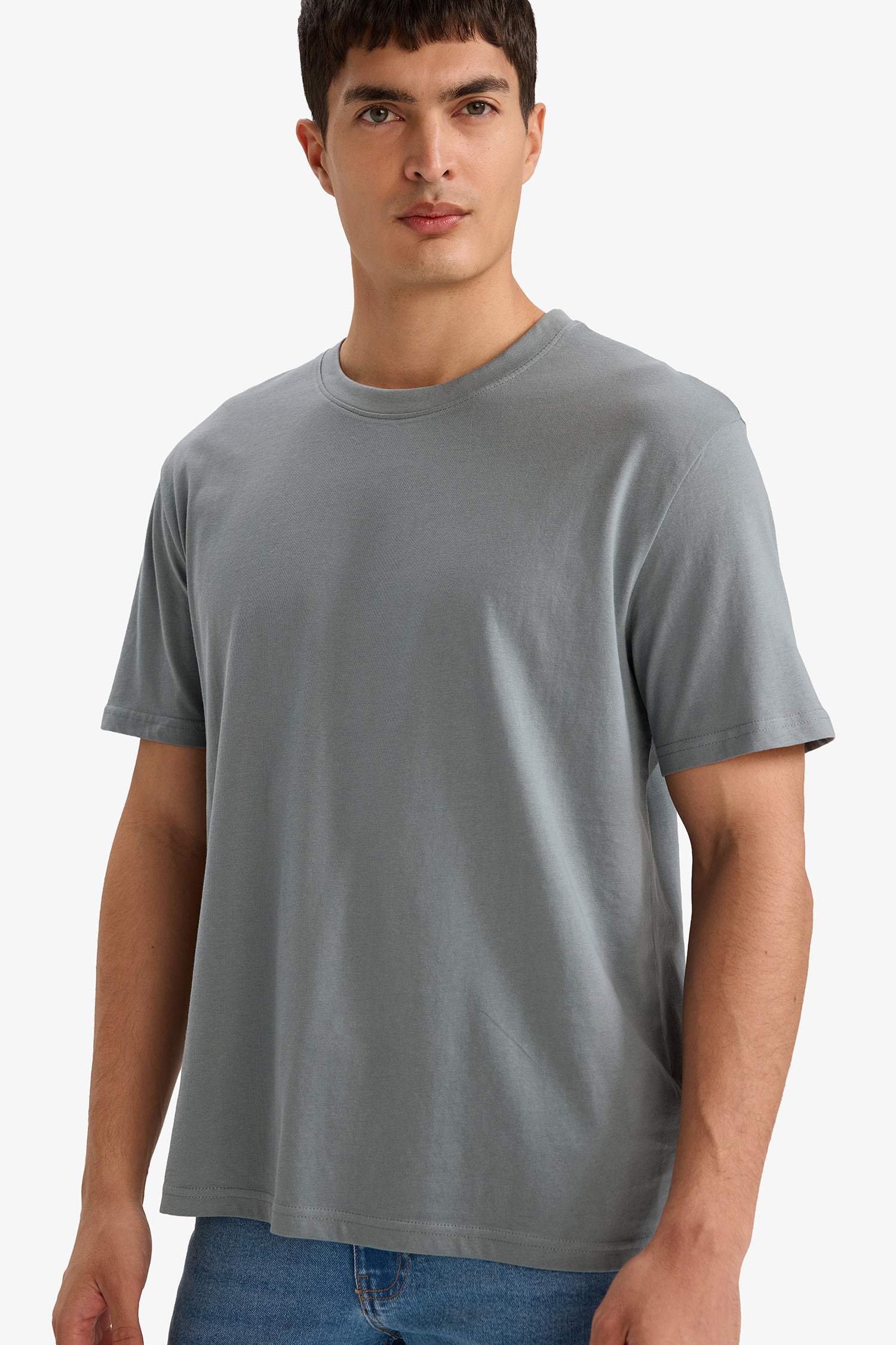 Regular Fit Crew Neck Short Sleeved T-shirt