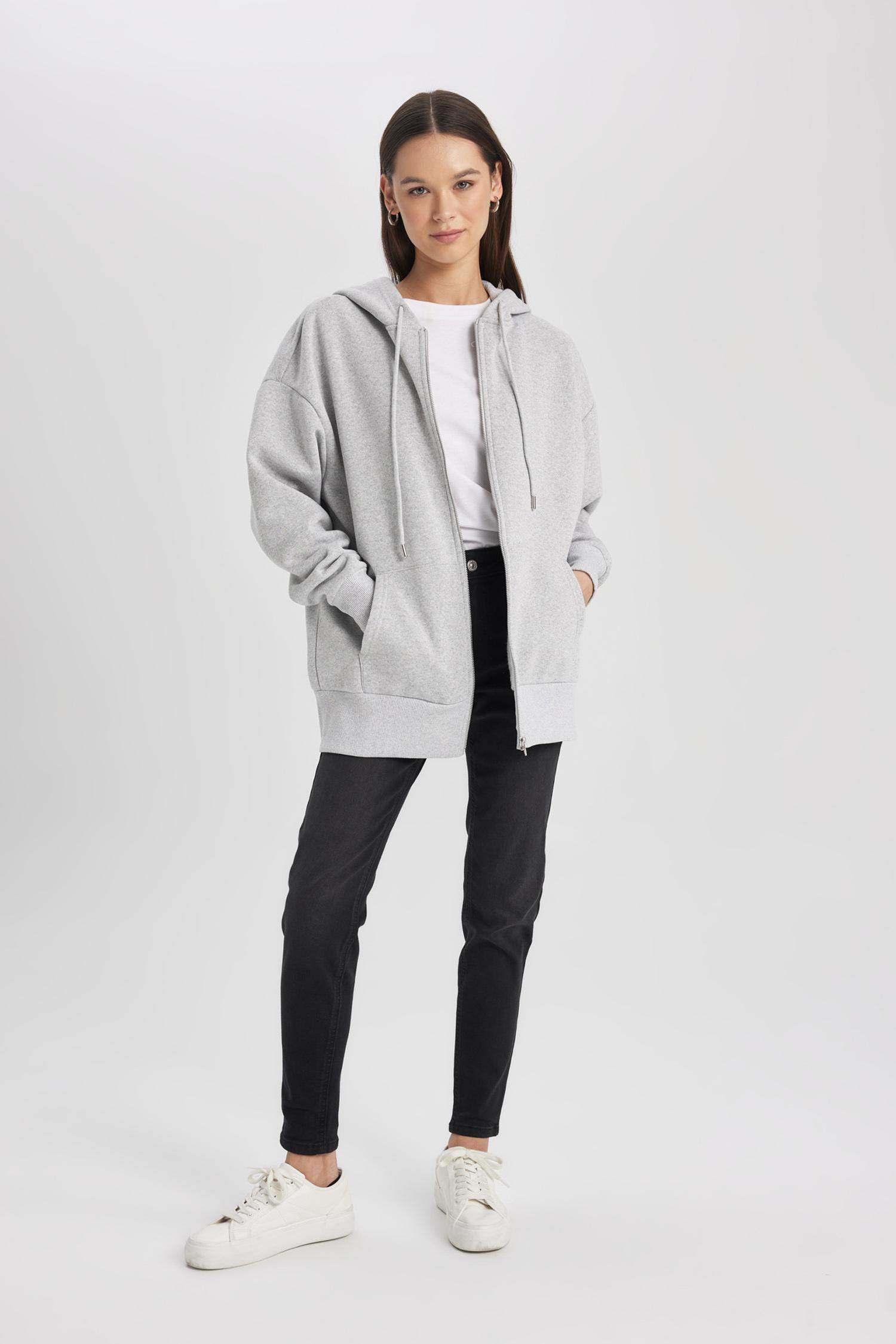 جاكيت قماش سميك اوفر سايز بغطاء للرأس