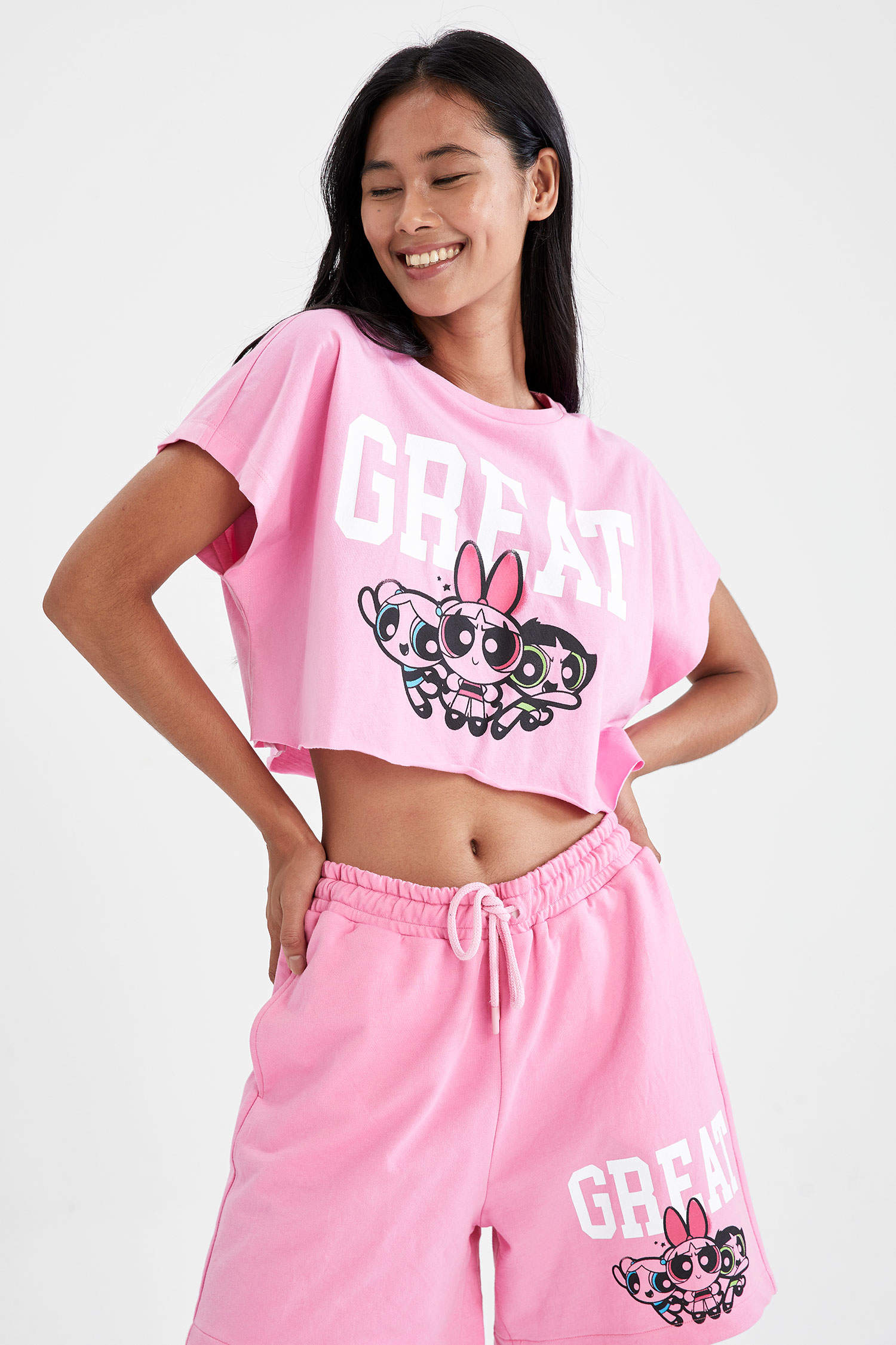 Defacto Coool Powerpuff Girls Lisanslı Relax Fit Crop Tişört. 3