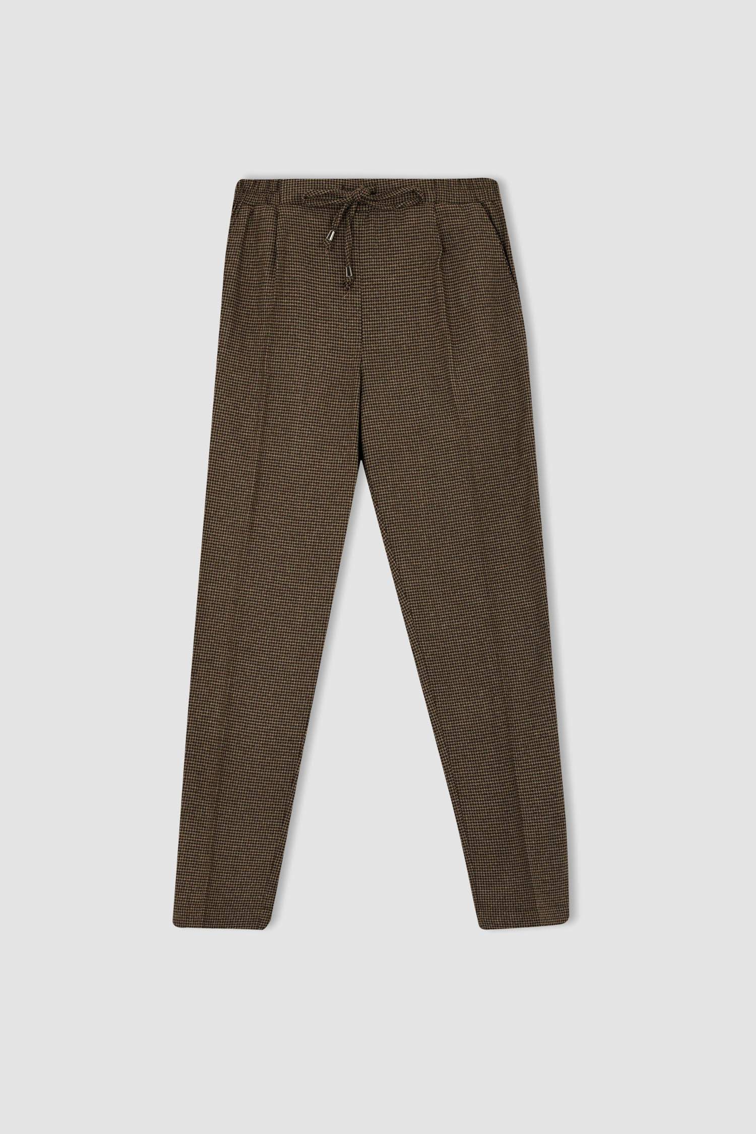 Брюки джоггеры прямого кроя в клетку