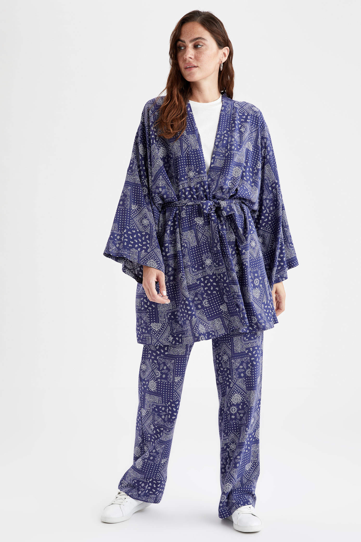 Defacto Şal Desenli Kuşaklı Yazlık Kimono. 1