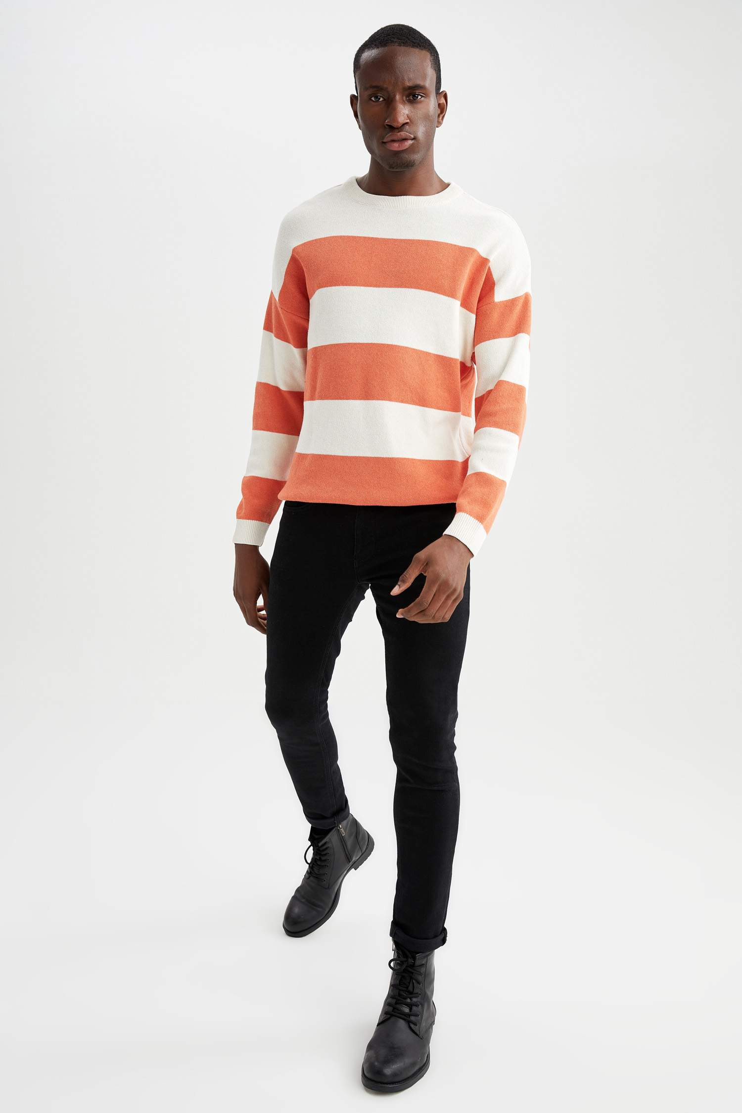 Orange Man Oversize Fit Block Colour Knitted Jumper 2182932 | DeFacto