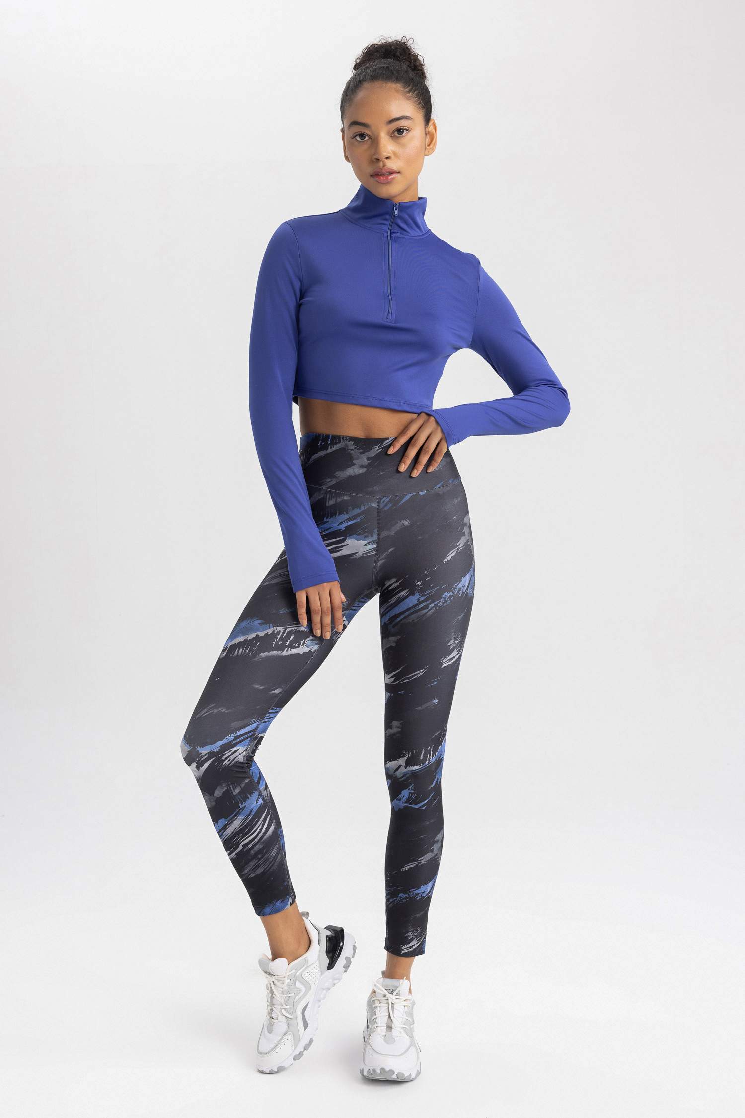 تيشيرت كم طويل سليم فيت